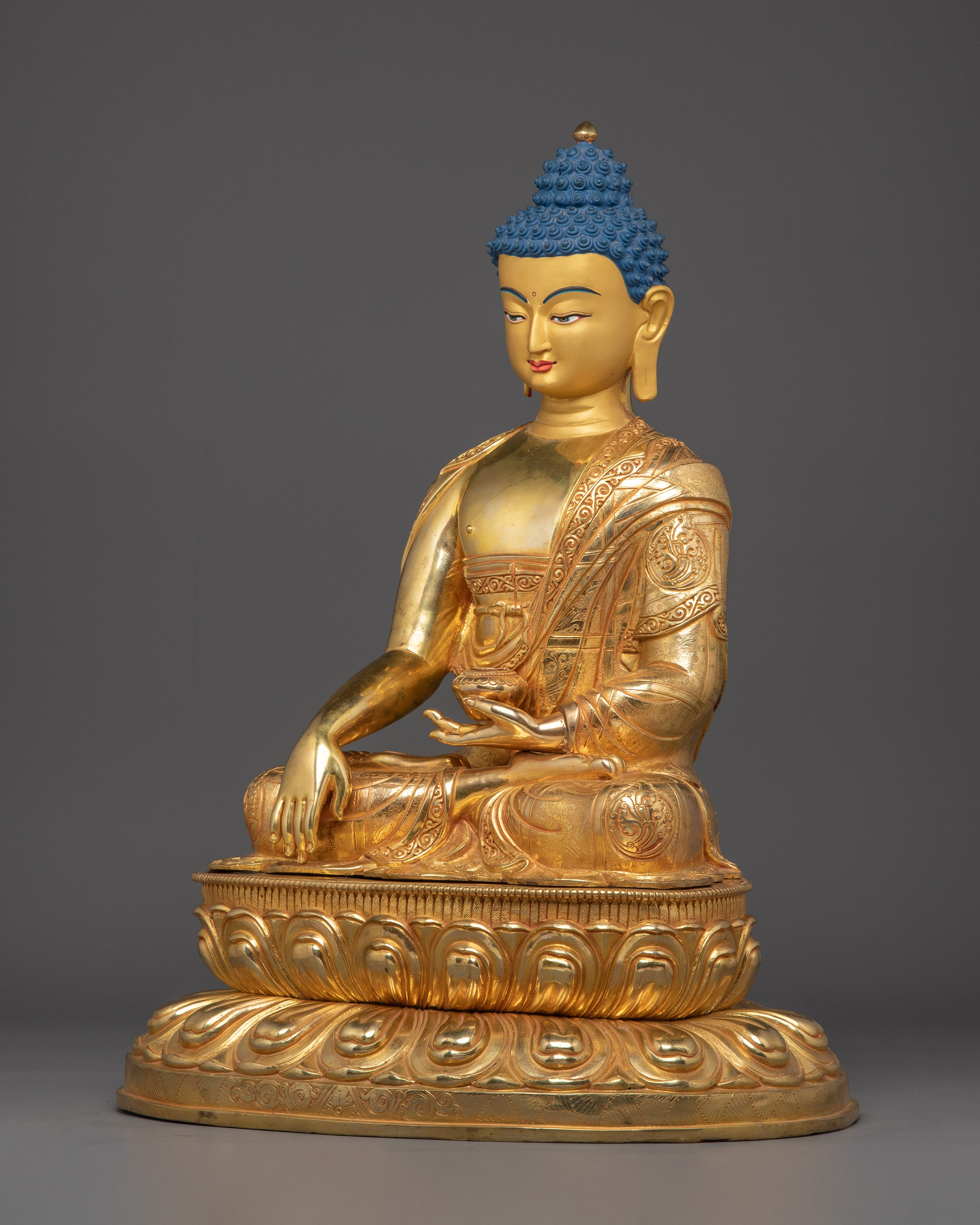 Shakyamuni Buddha Statue for Enlightenment | Buddhist Art for Altar and Meditation