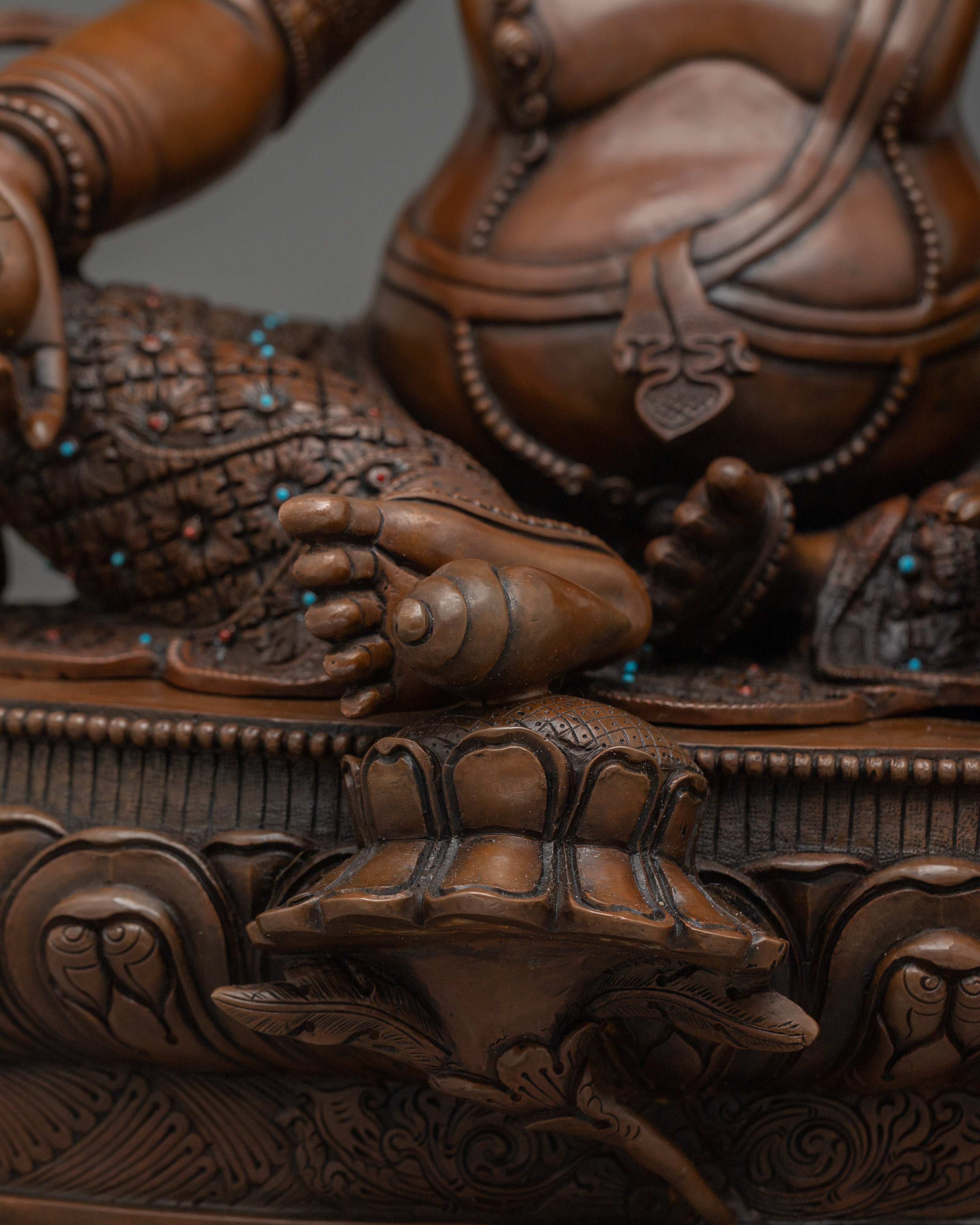 Dzambhala Statue: Buddhist Wealth Symbol