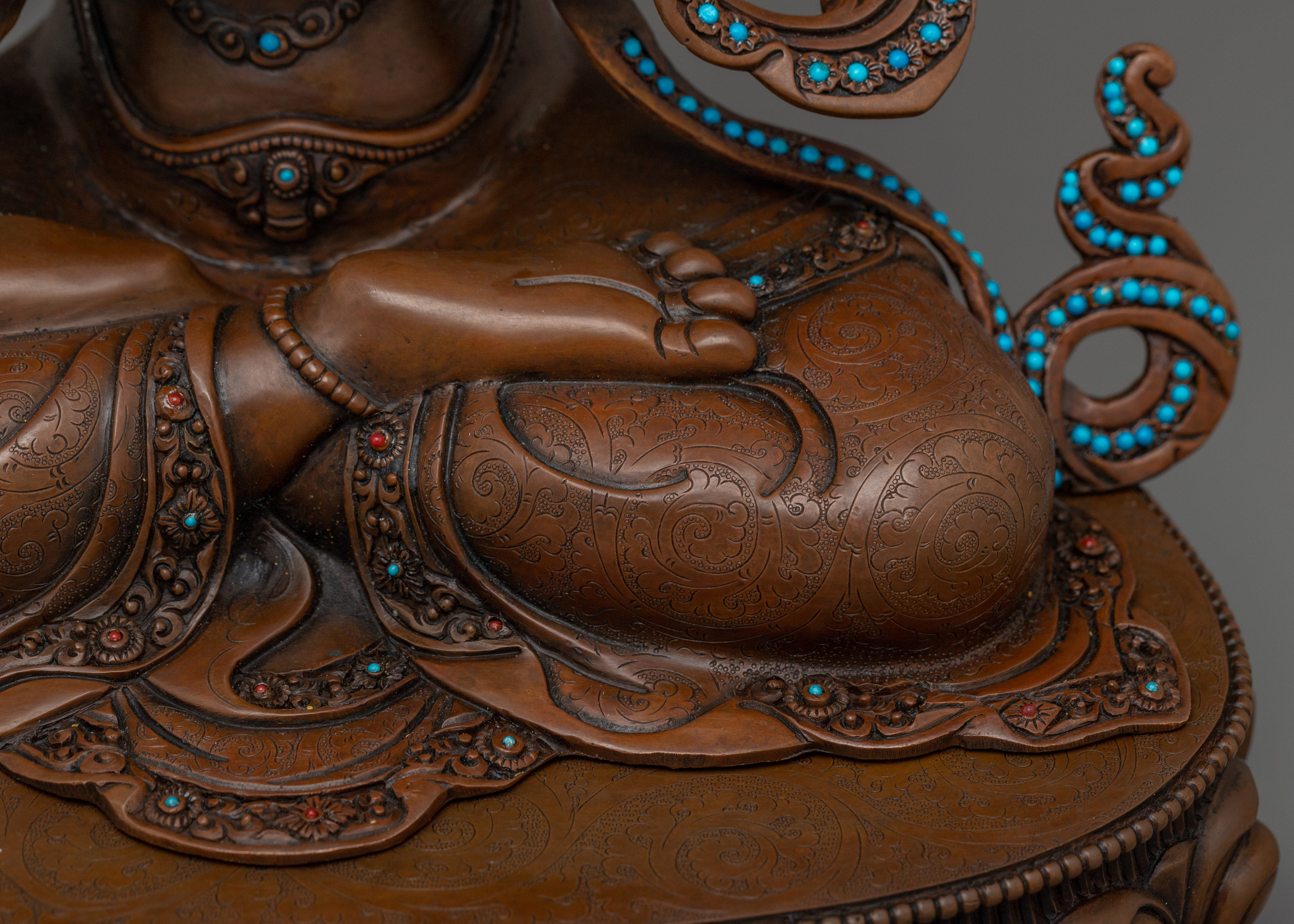 Chenrezig Statue: Infinite Compassion Bodhisattva