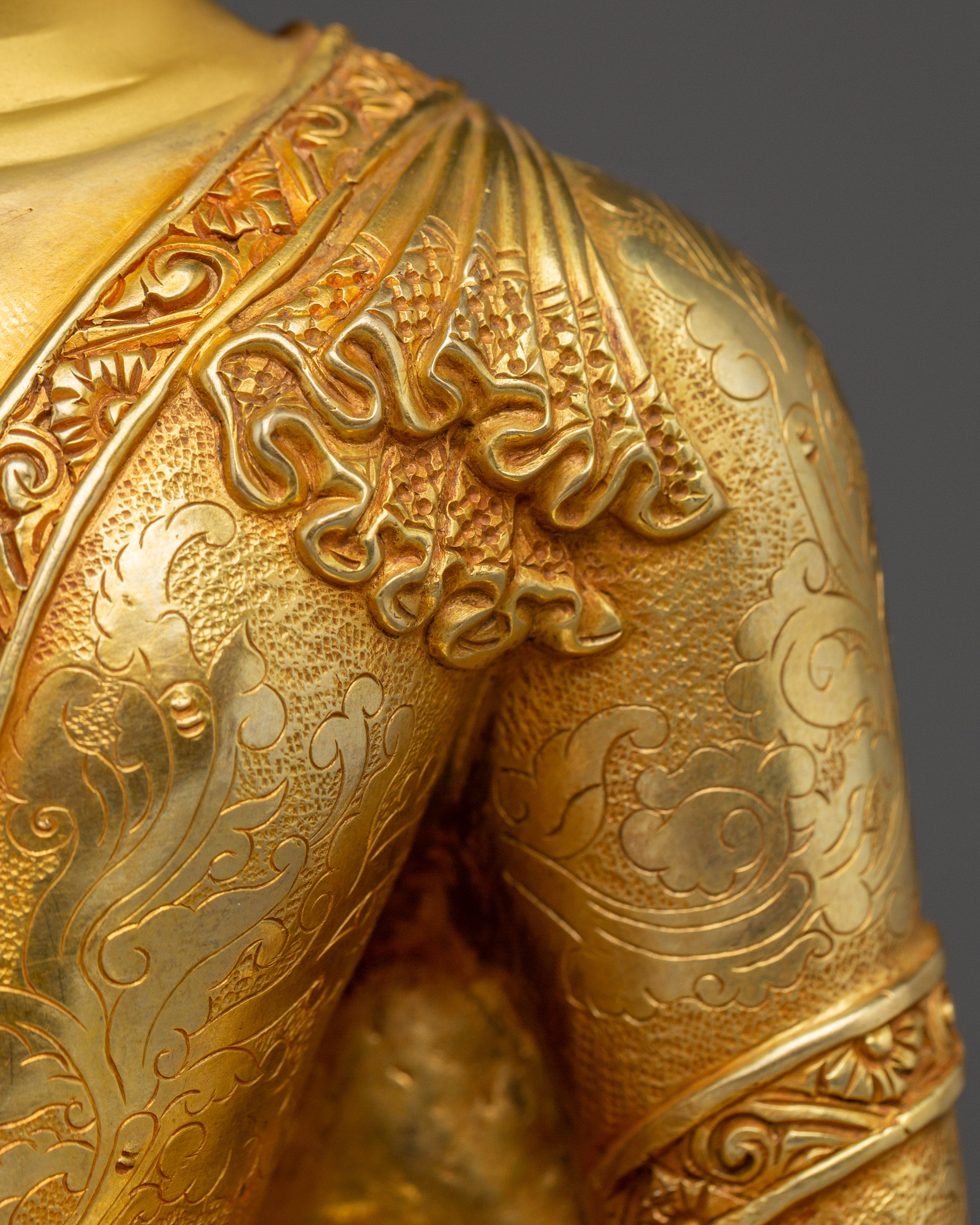 Shakyamuni Buddha with Gold Gilding | Ideal for meditation, spiritual practice