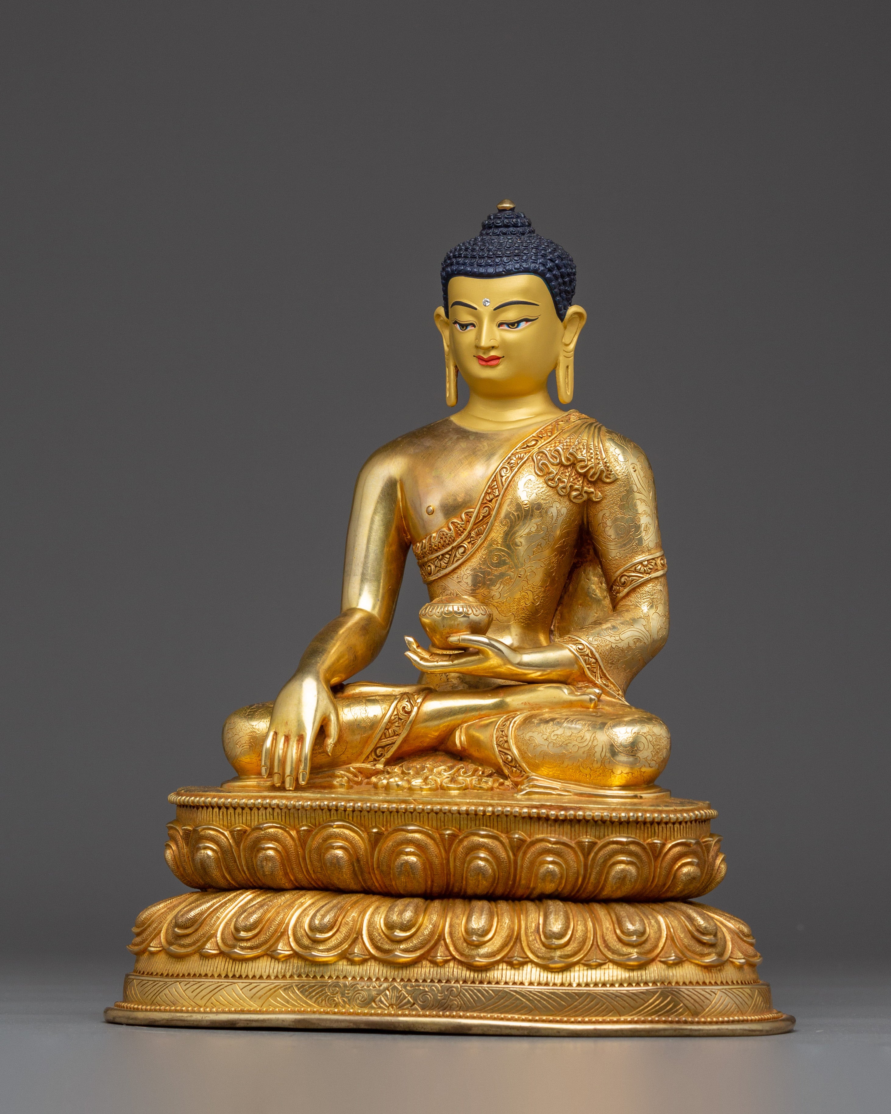Shakyamuni Buddha with Gold Gilding | Ideal for meditation, spiritual practice