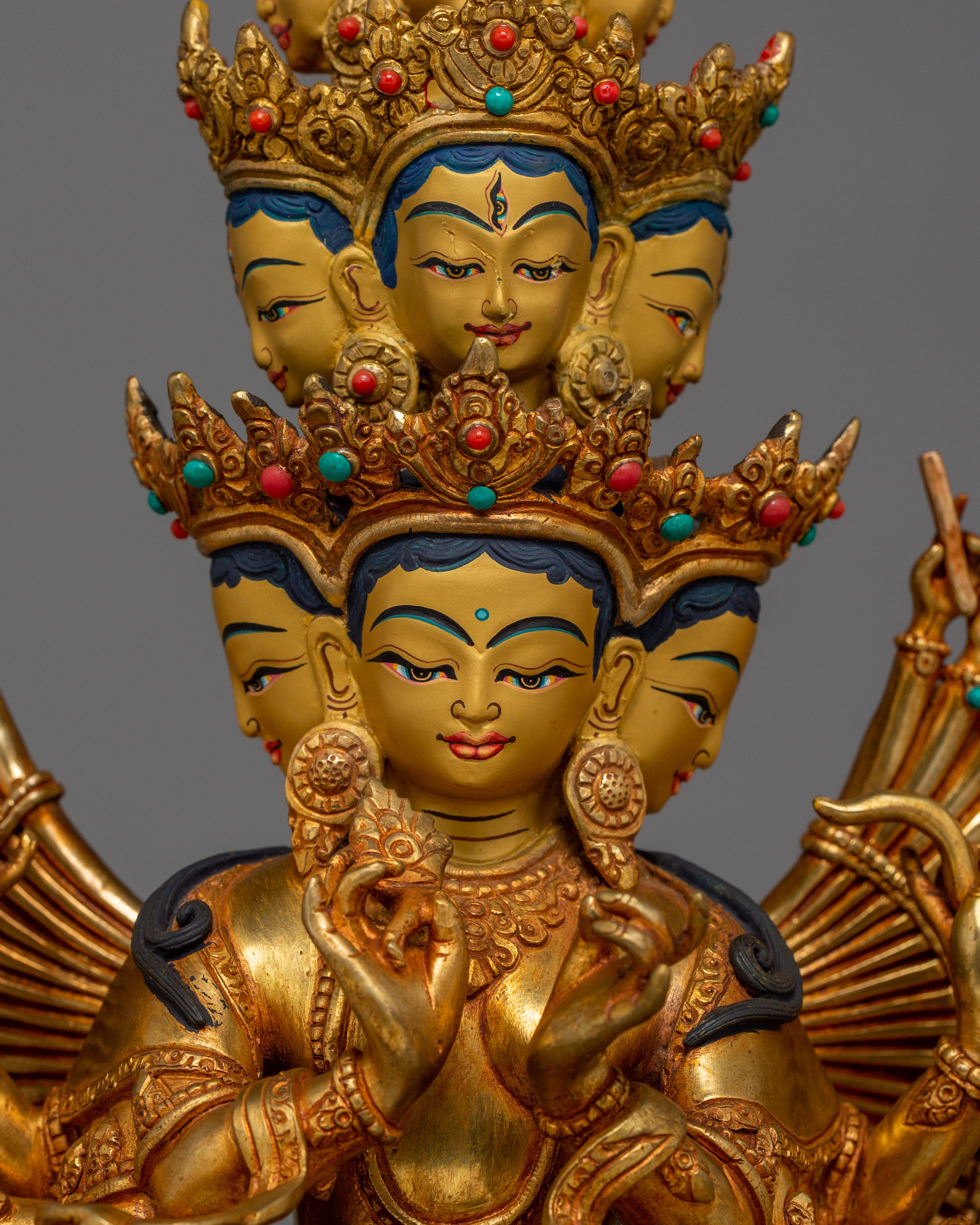 1000 Armed Dukar Statue: White Parasol Deity