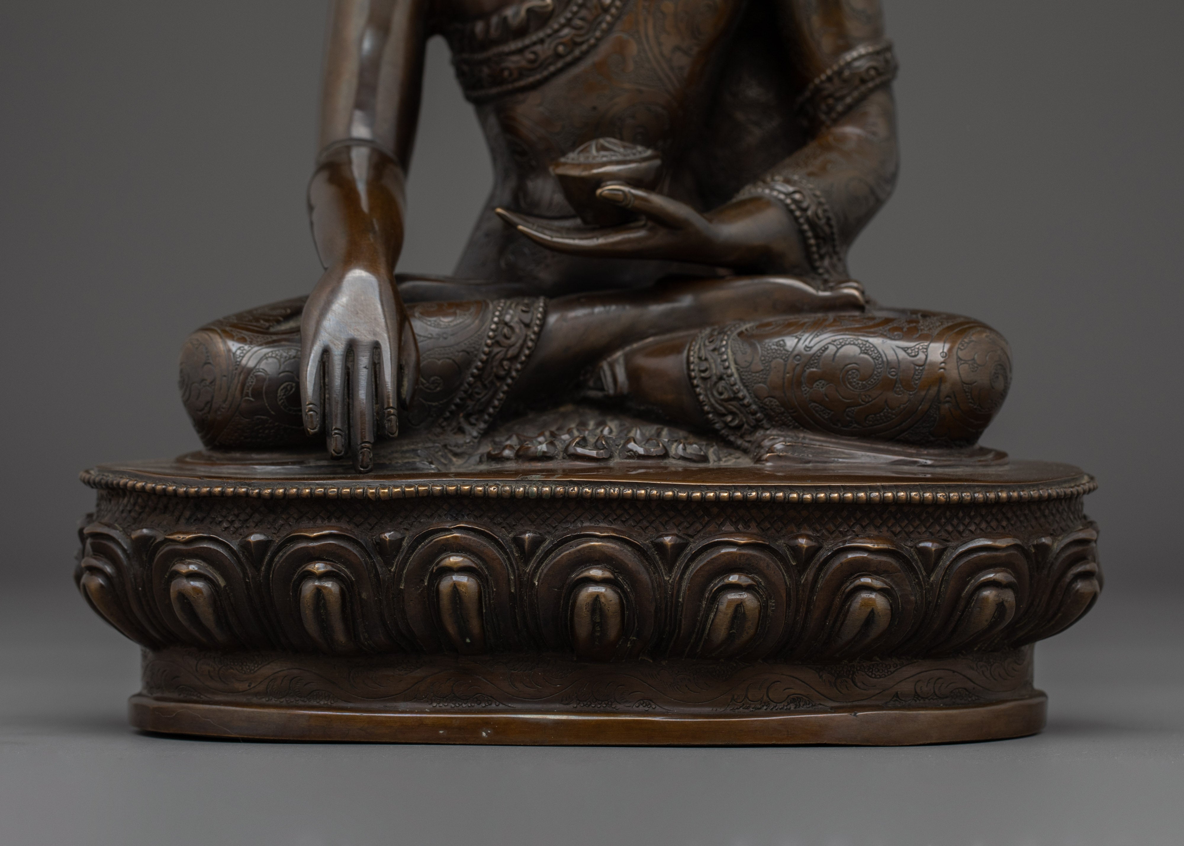 Shakyamuni Buddha,  Earth Touching Icon | Founder of Buddhism