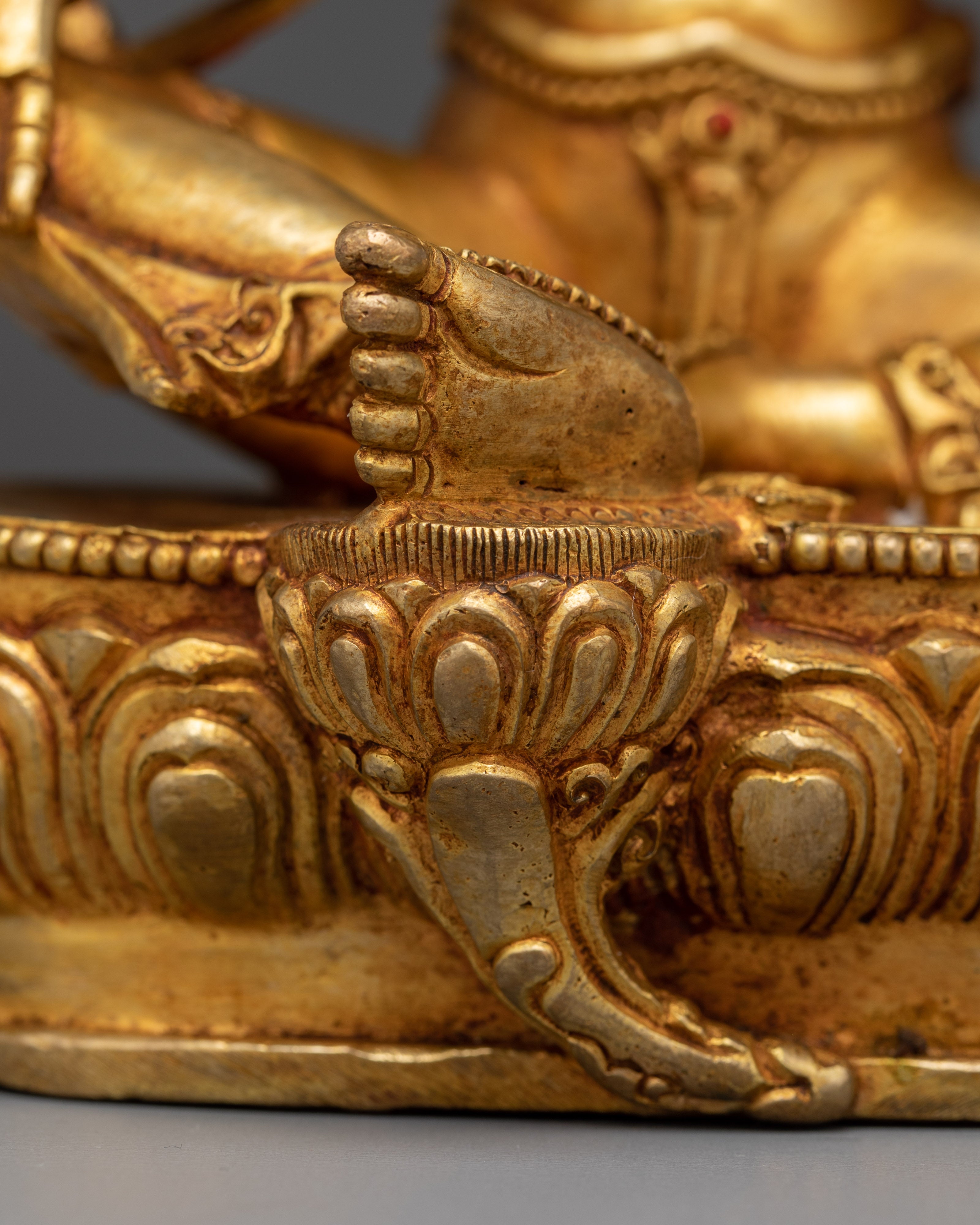 Green Tara Statue: Revered Buddhist Goddess