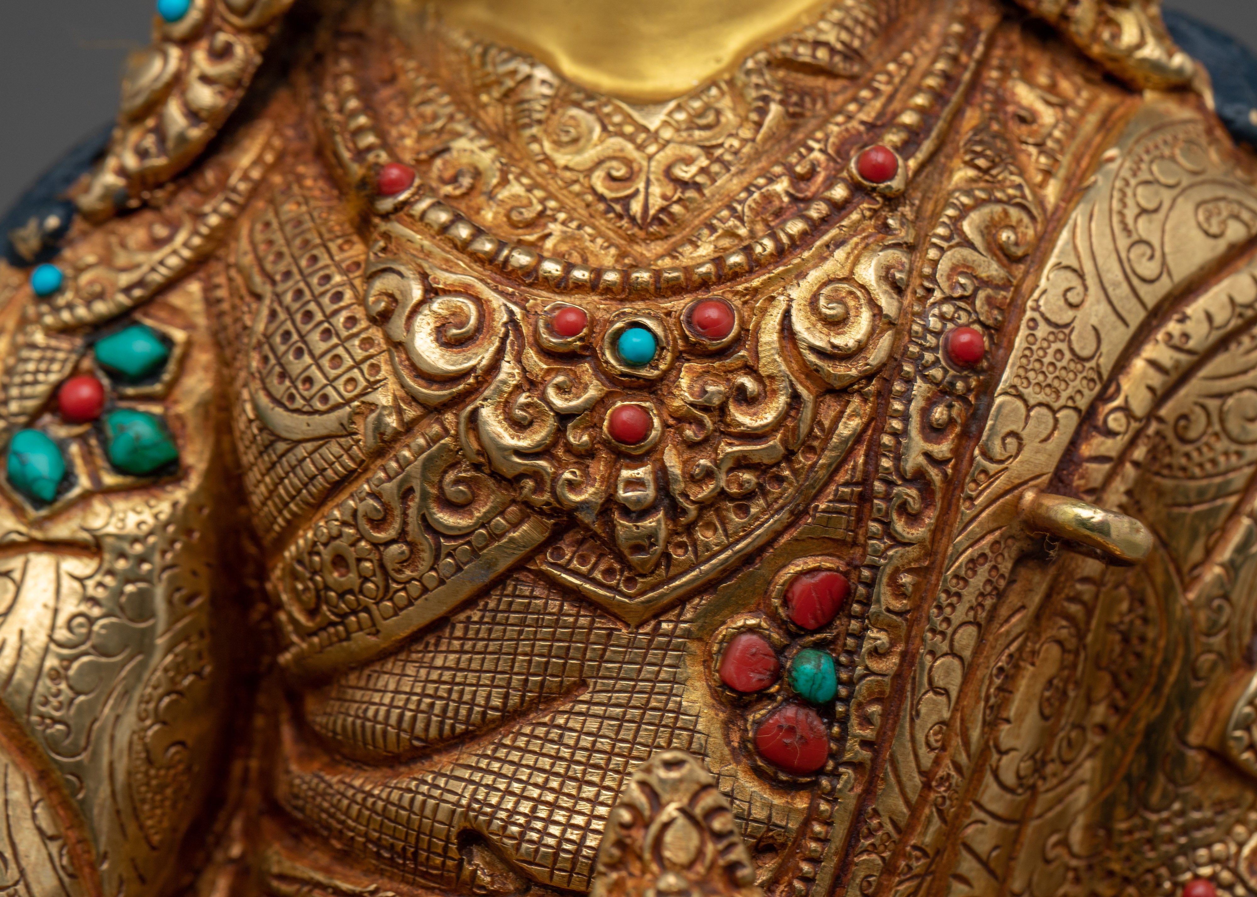 Guru Rinpoche Statue: Tibetan Buddhist Precious Guru