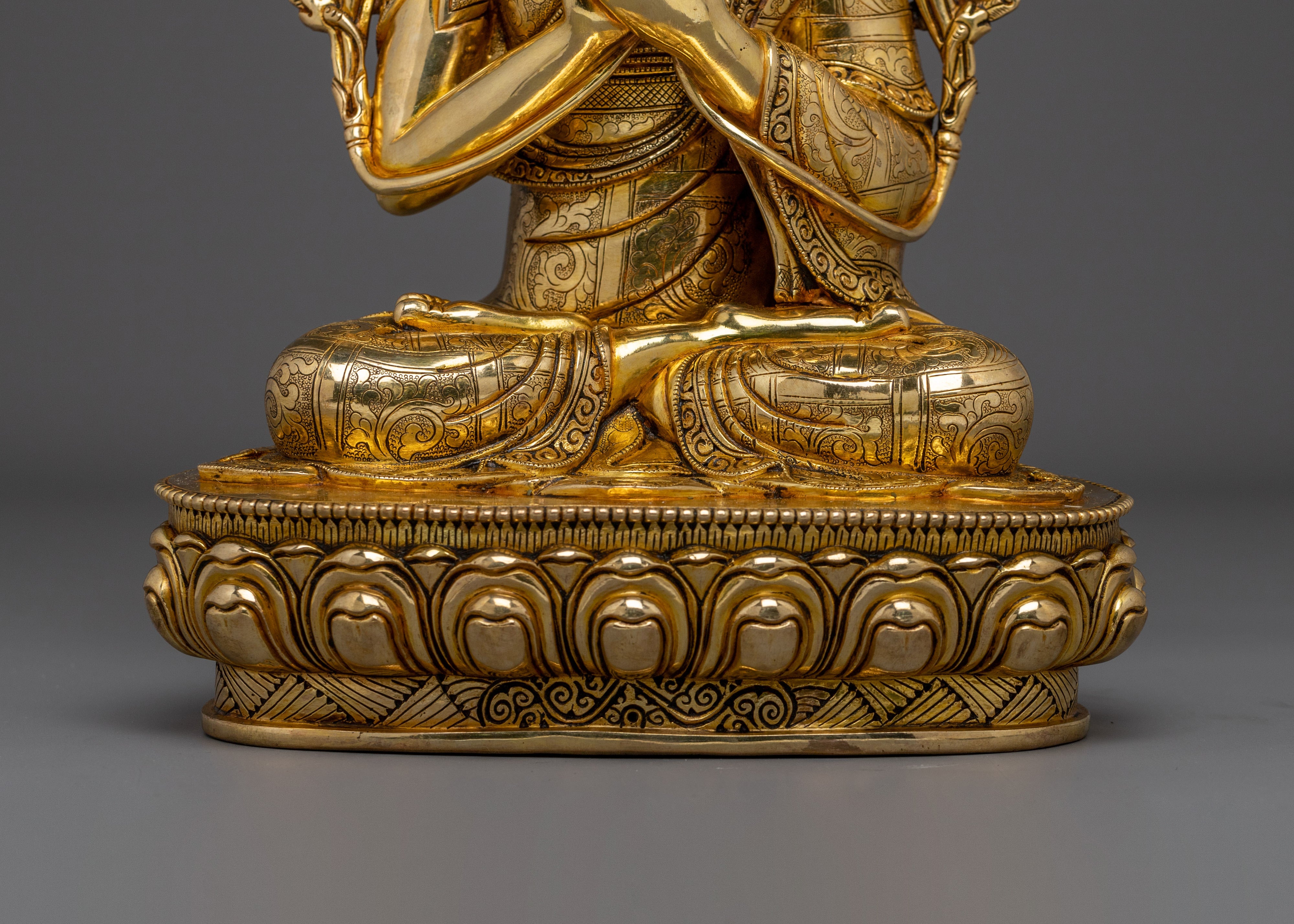 Radiant Tshongkhapa Statue Set