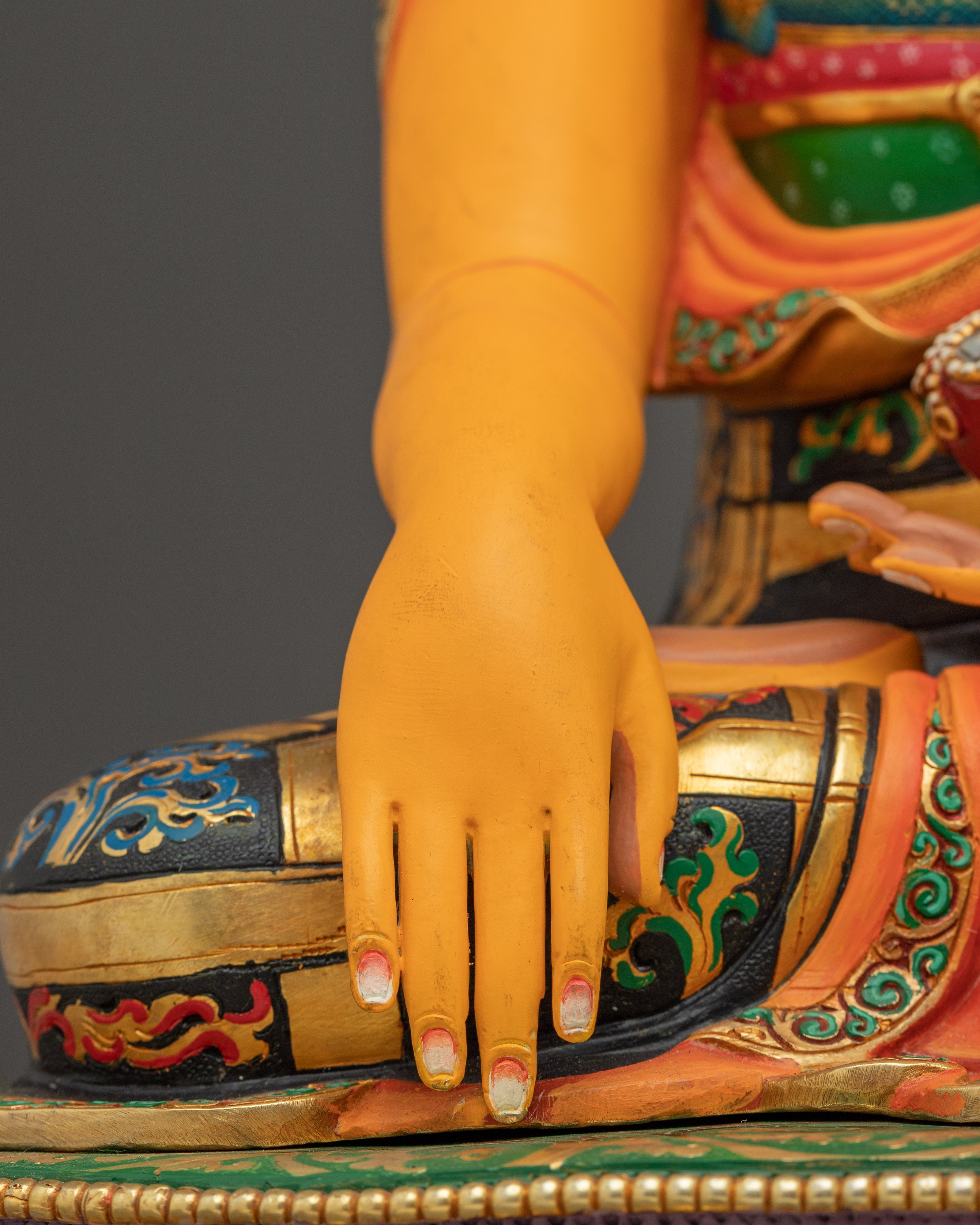 Peaceful Icon Shakyamuni Buddha Art | Seated Enlightened One