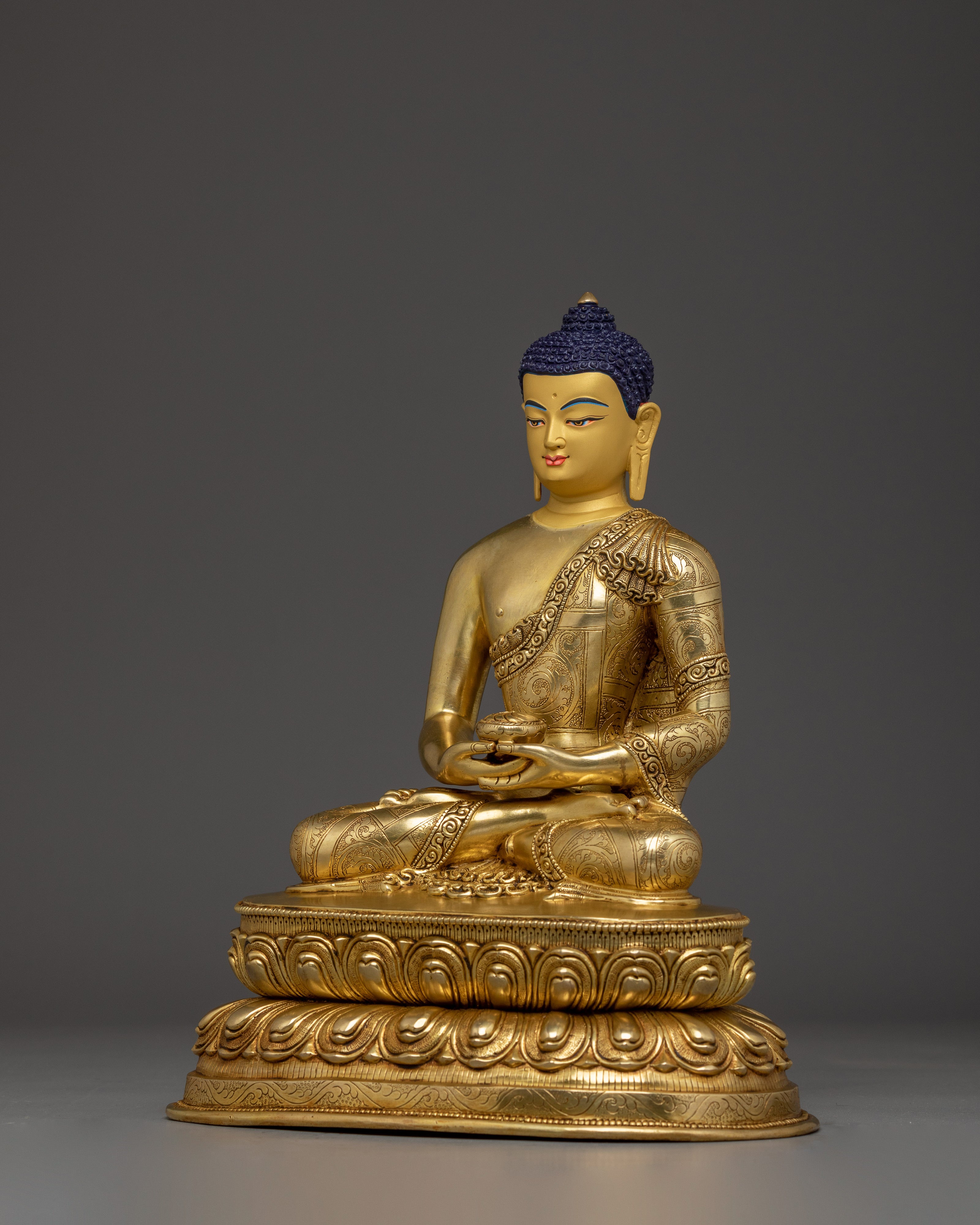 Golden Amitabha Buddha Statue: The Ruler of the Pure Land