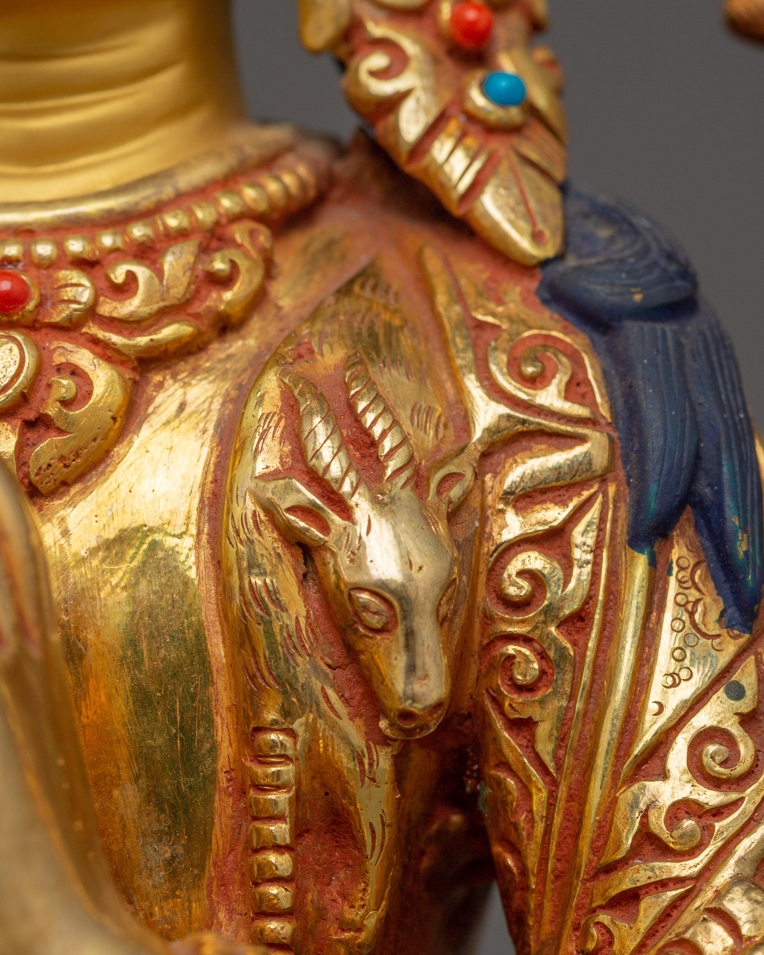 Chenrezig statue Gold Gilded with Gemstones | Bodhisattva for Meditation