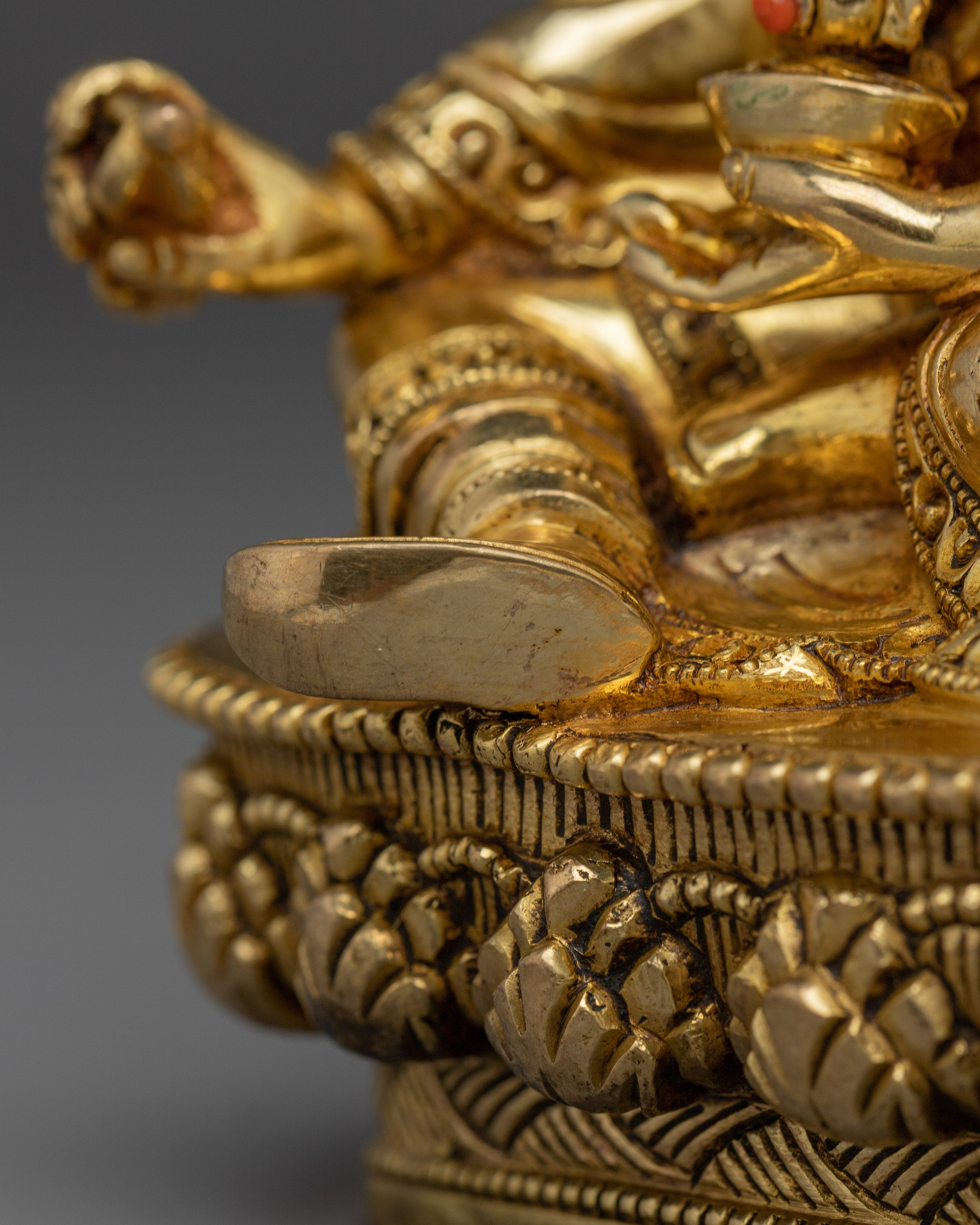 Himalayan Icon Guru Rinpoche | Lotus Born Sage
