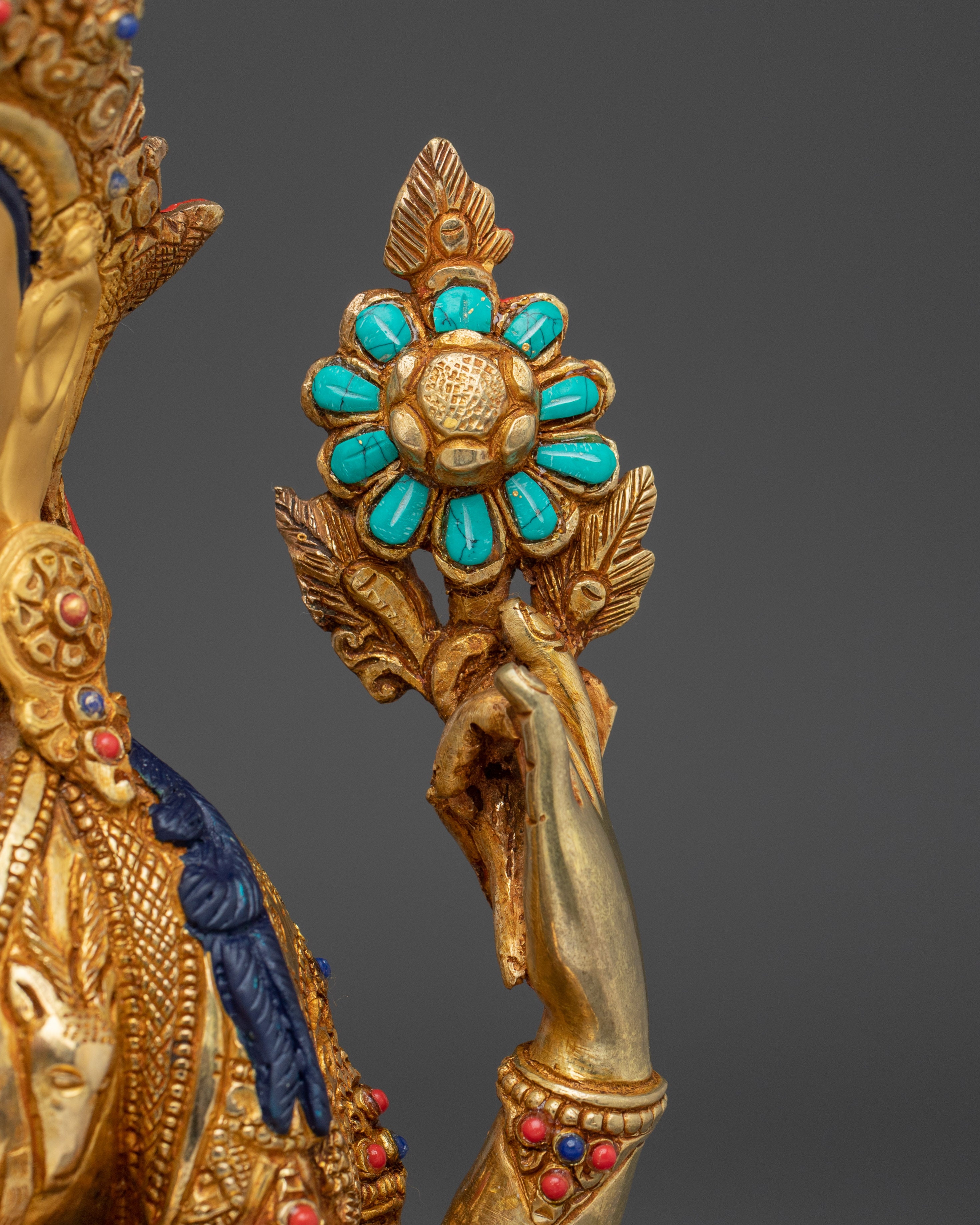 Chenrezig Statue: Lord of Compassion