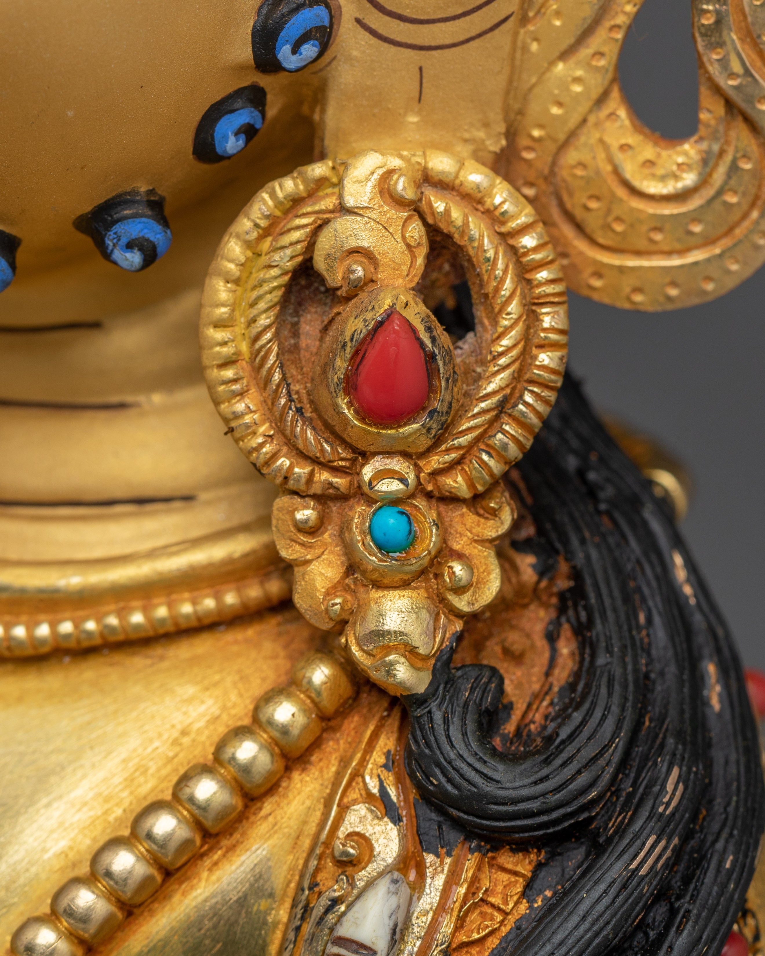 Dzambhala Statue: The Wealth Lord