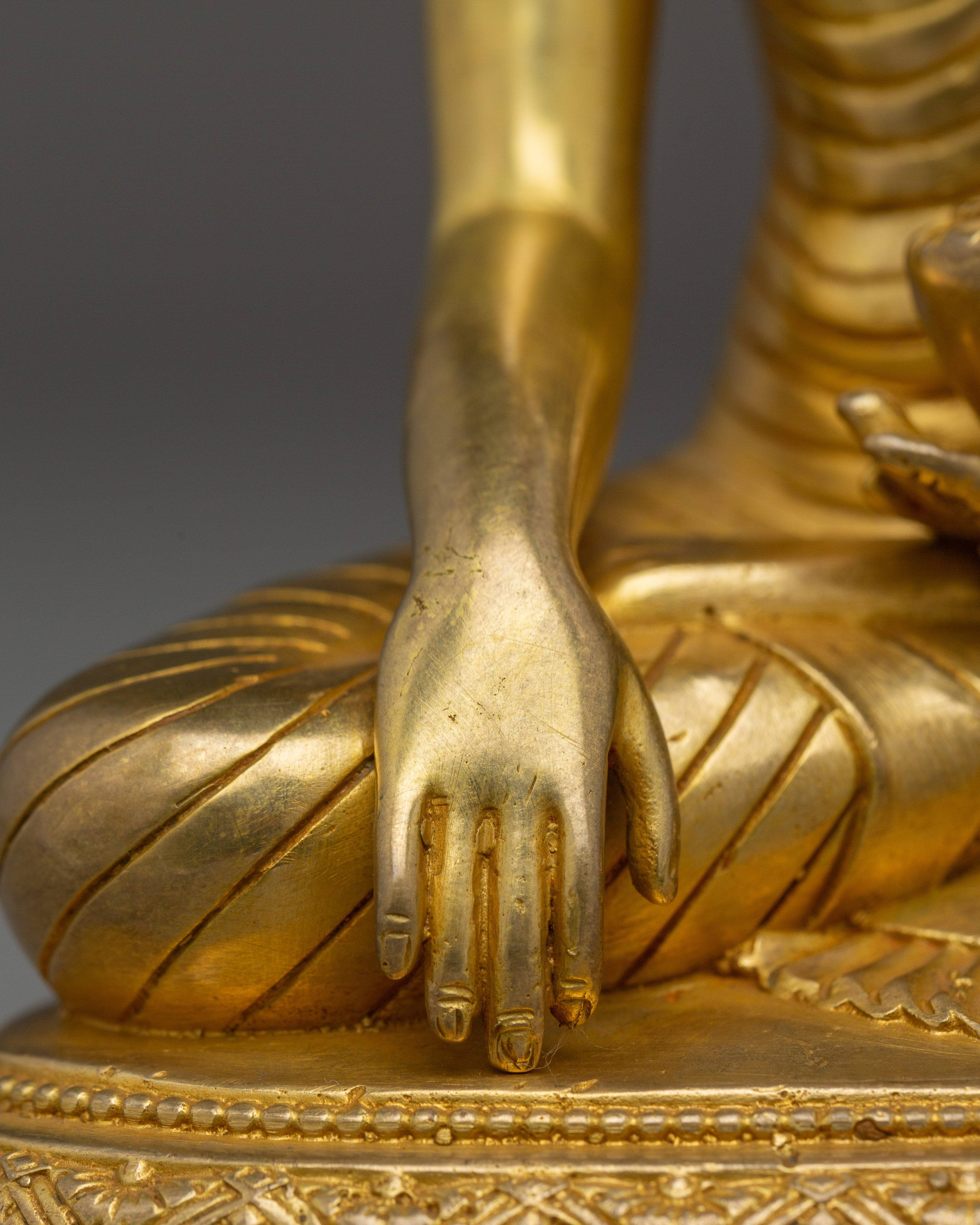 Golden Shakyamuni Buddha Statue: The Historical Buddha