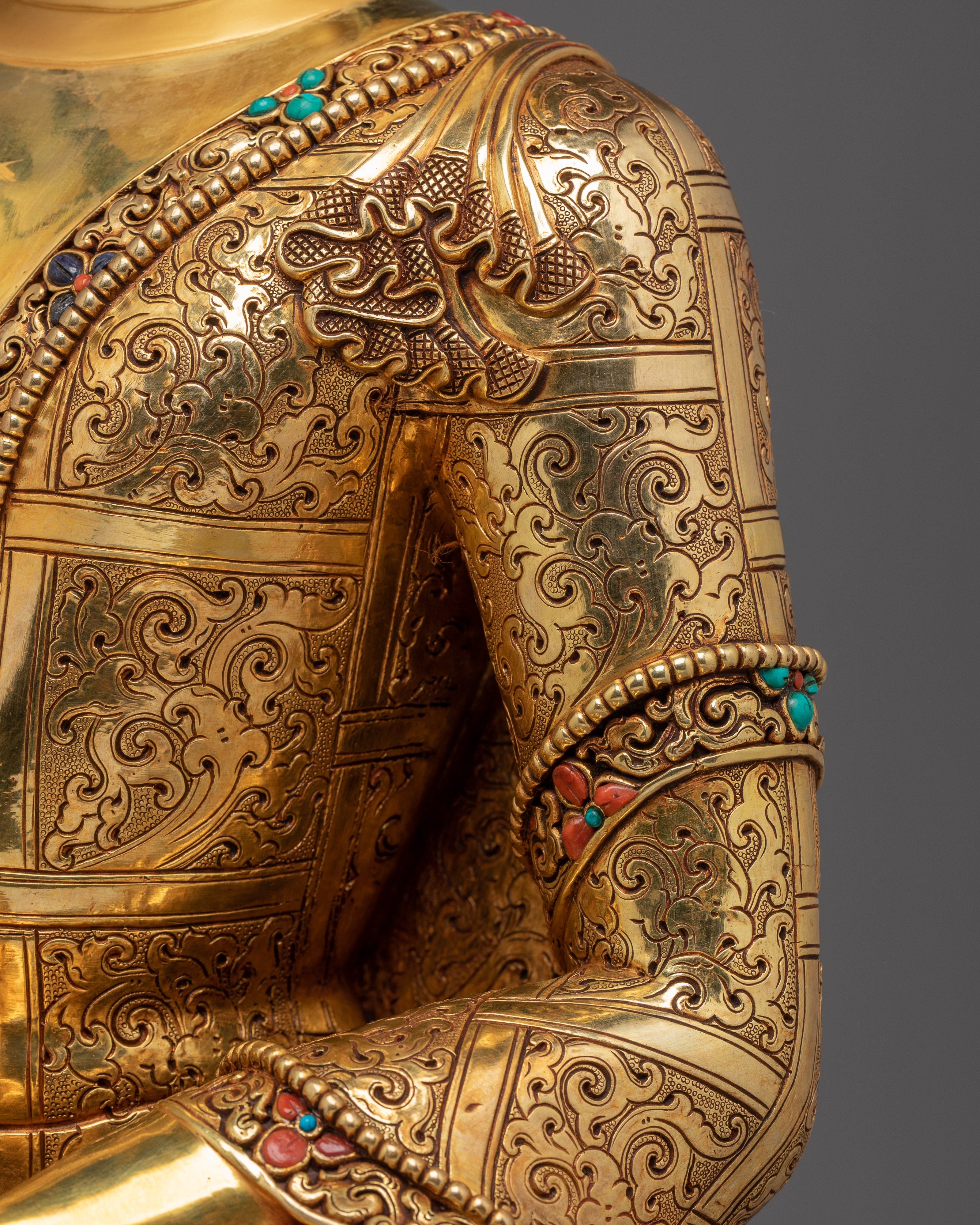 Enlightened Golden Shakyamuni Buddha Artwork | Mindfulness Sculpture