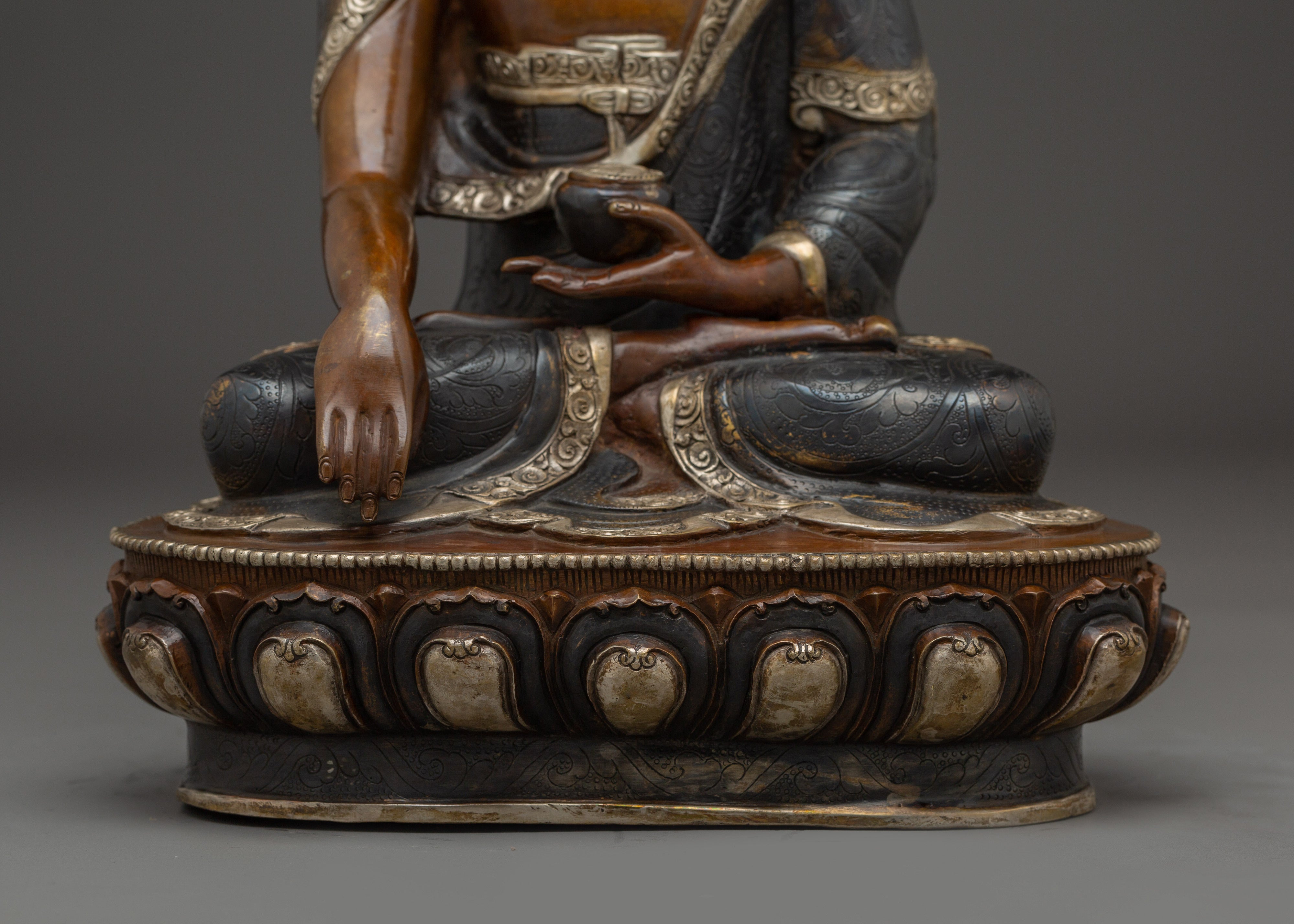 Copper Shakyamuni Buddha Statue for Decor