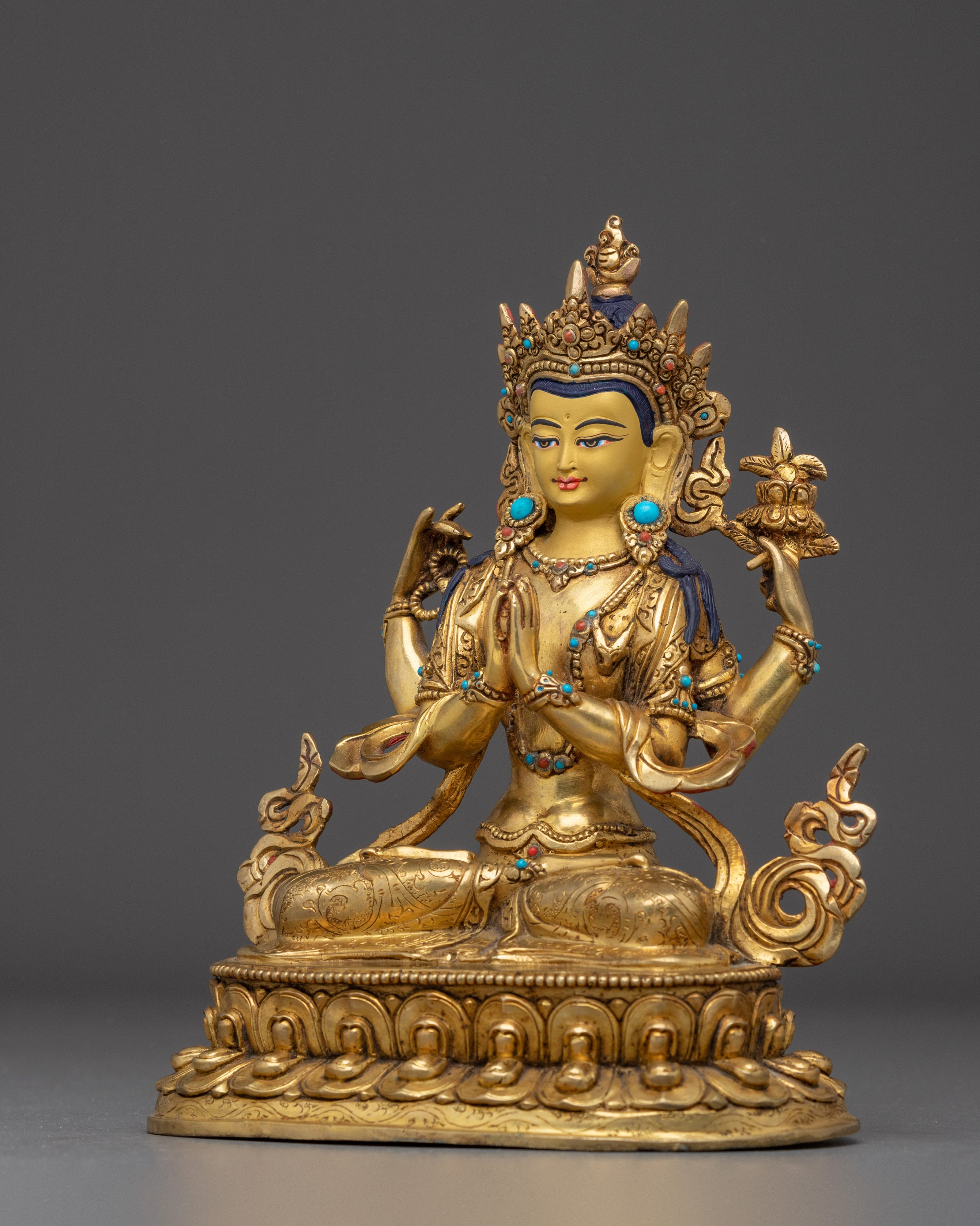 Avalokiteshvara Statue: The compassionate Bodhisattva