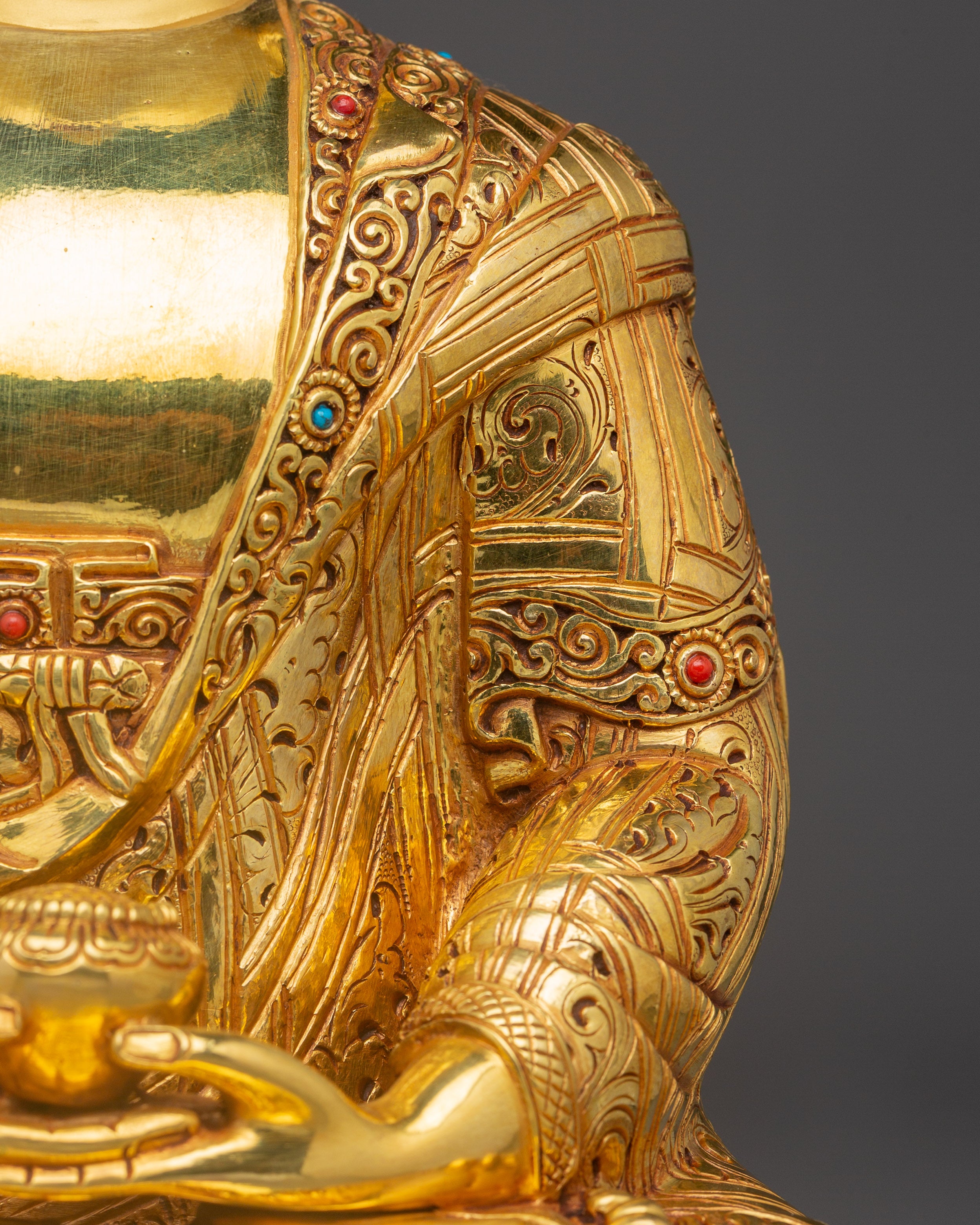 Amitabha Buddha  Statue: Himalayan Handmade Artwork