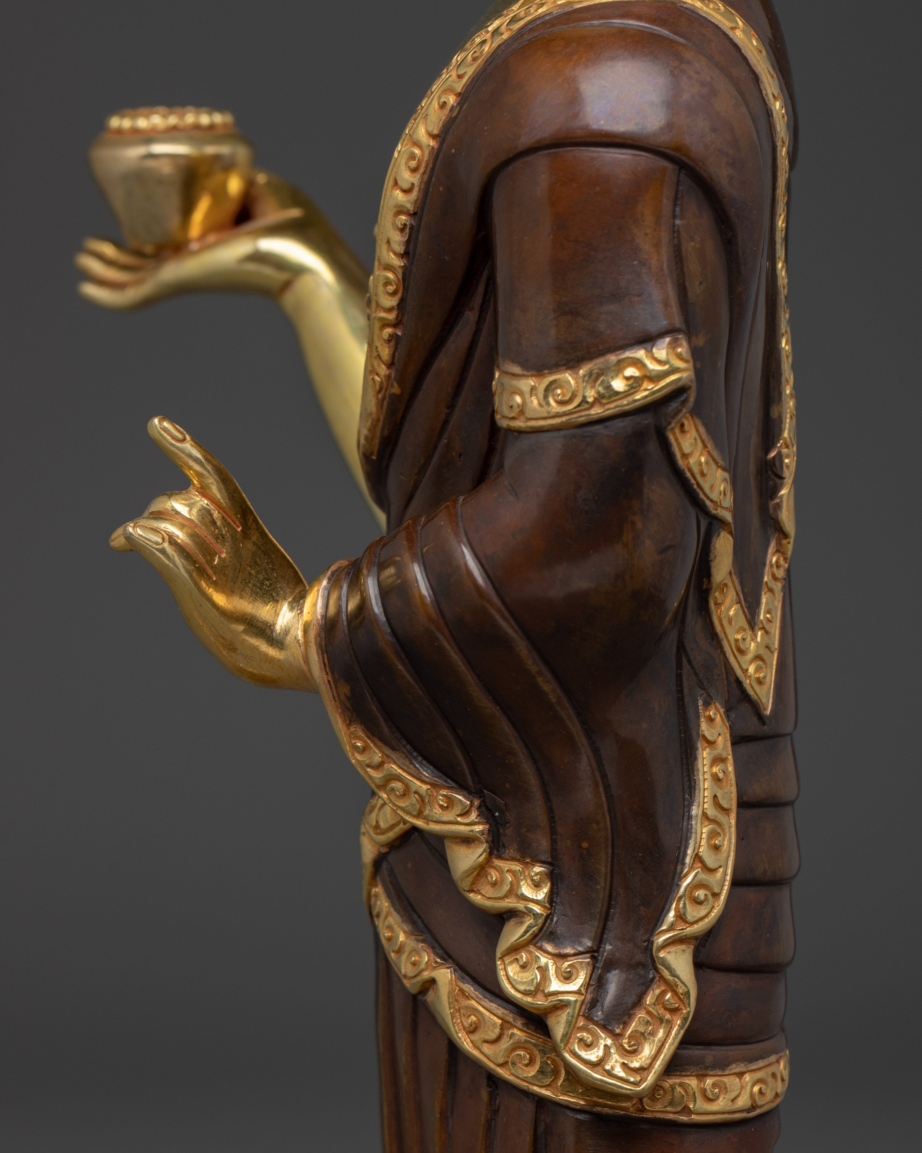 Shakyamuni Buddha and his Disciples: Shariputra and Maudgalyayana Statue