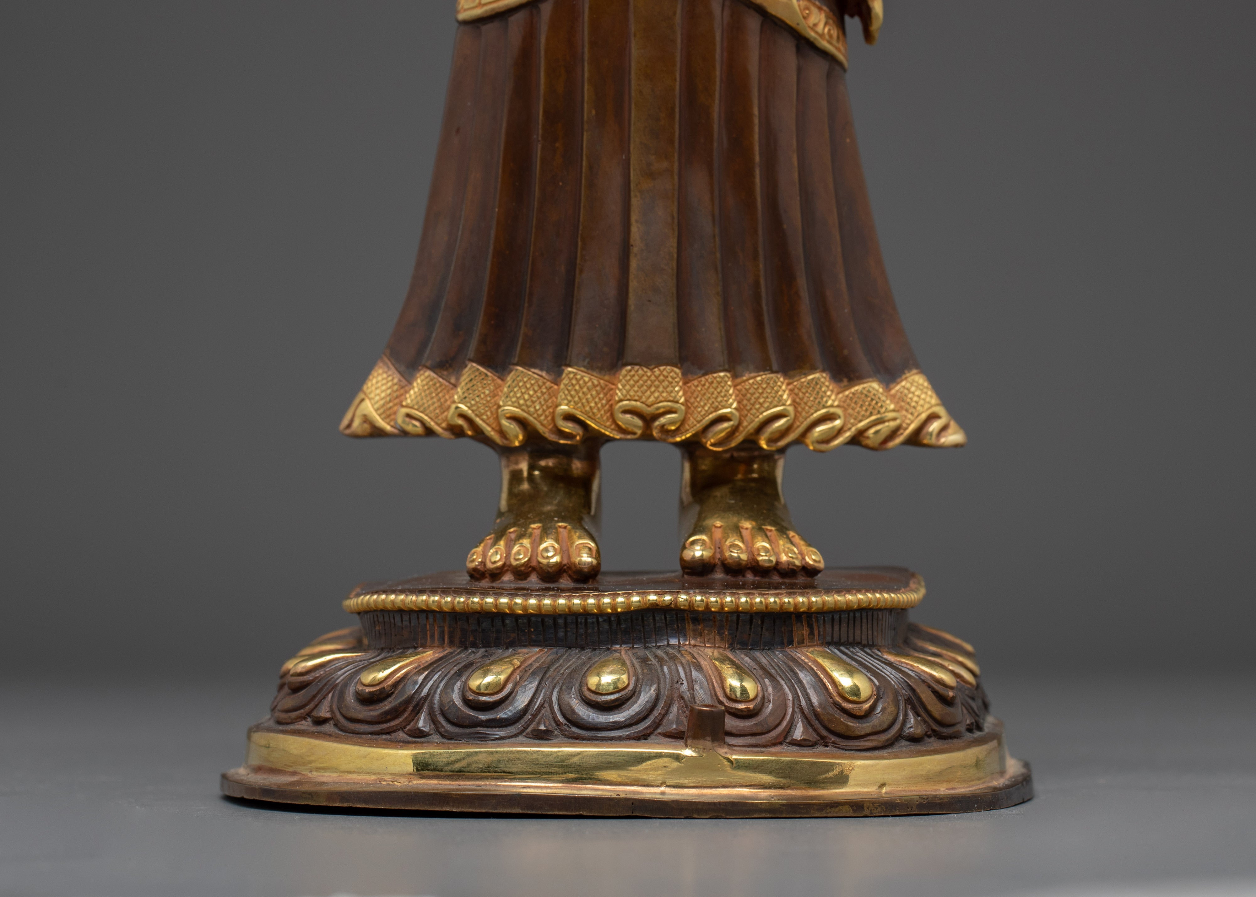 Shakyamuni Buddha and his Disciples: Shariputra and Maudgalyayana Statue