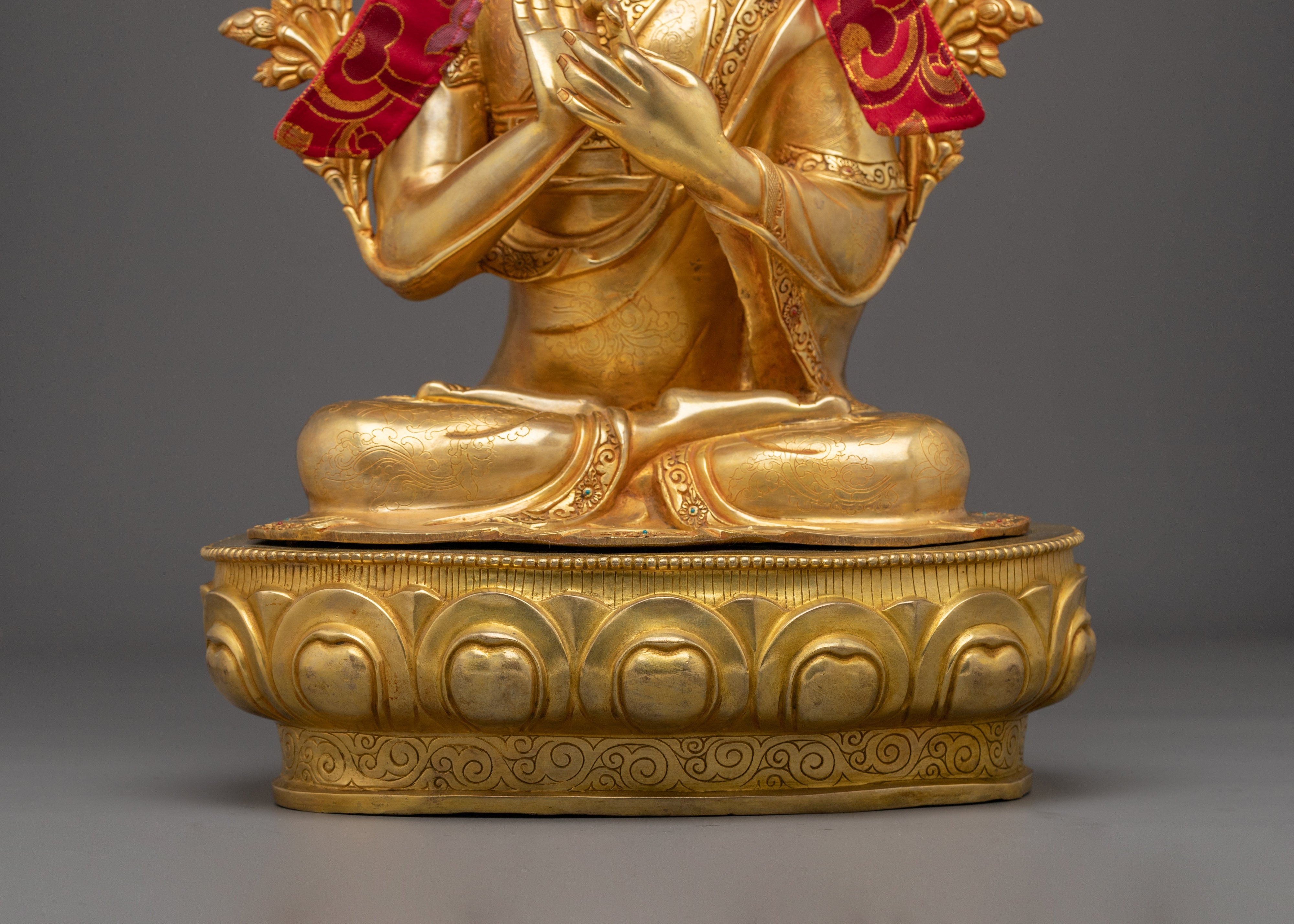 Buddhist Guru Tshongkhapa Statue | Golden Handmade Sculpture