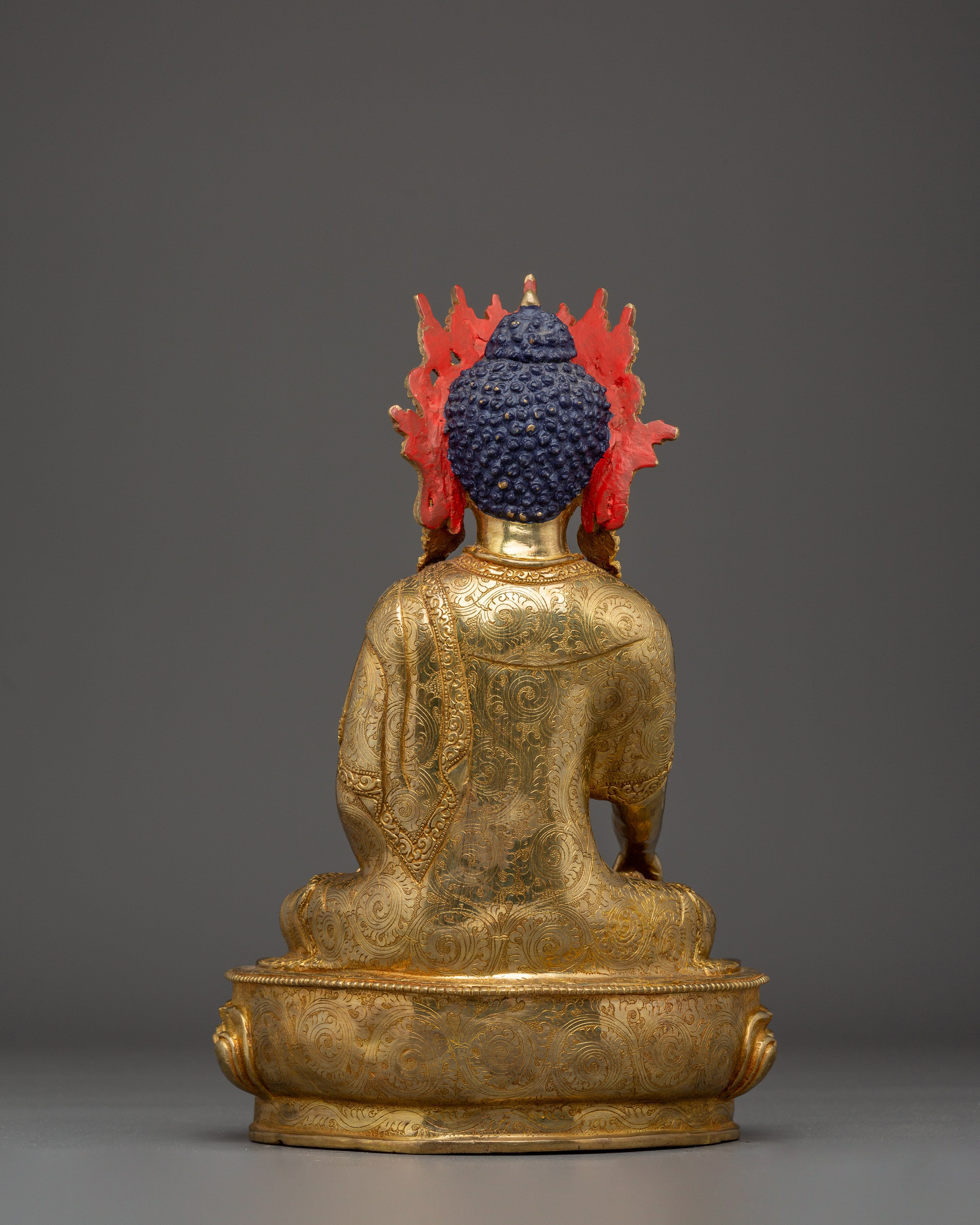 Mitrugpa Statue:The Unshakable One