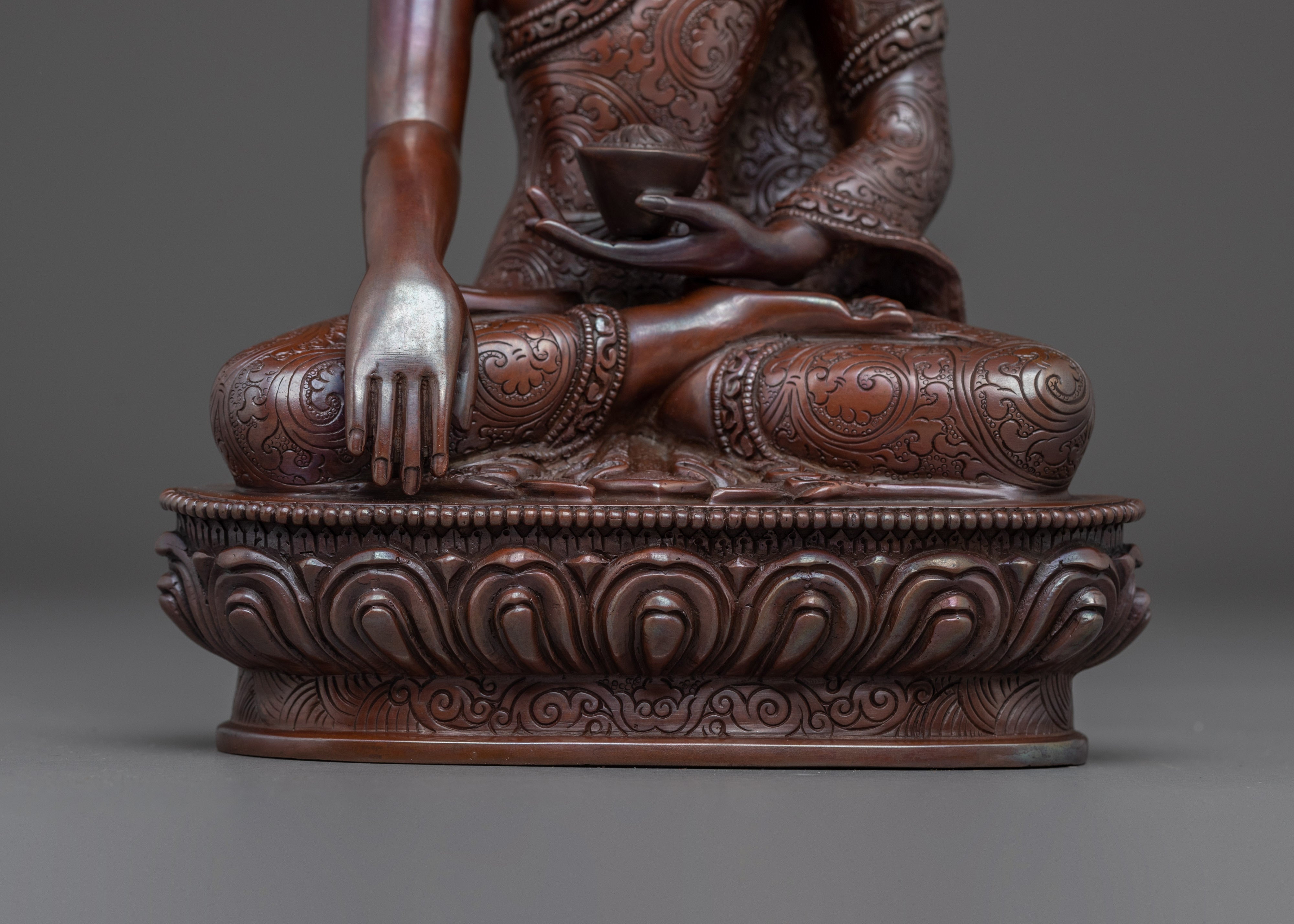 Lotus Seated Shakyamuni Buddha |  Enlightened Sage