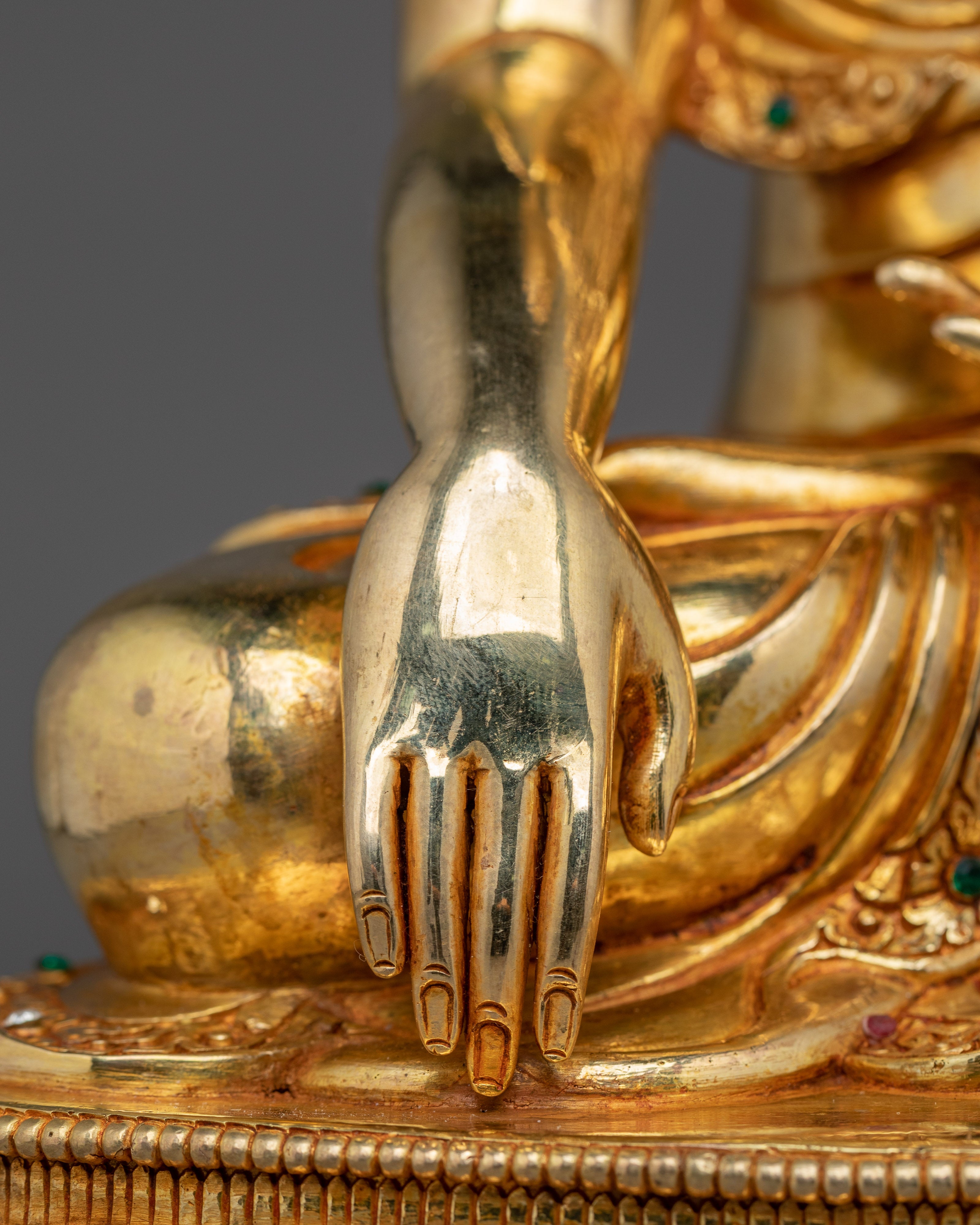Shakyamuni  Buddha Statue for Altar Spaces