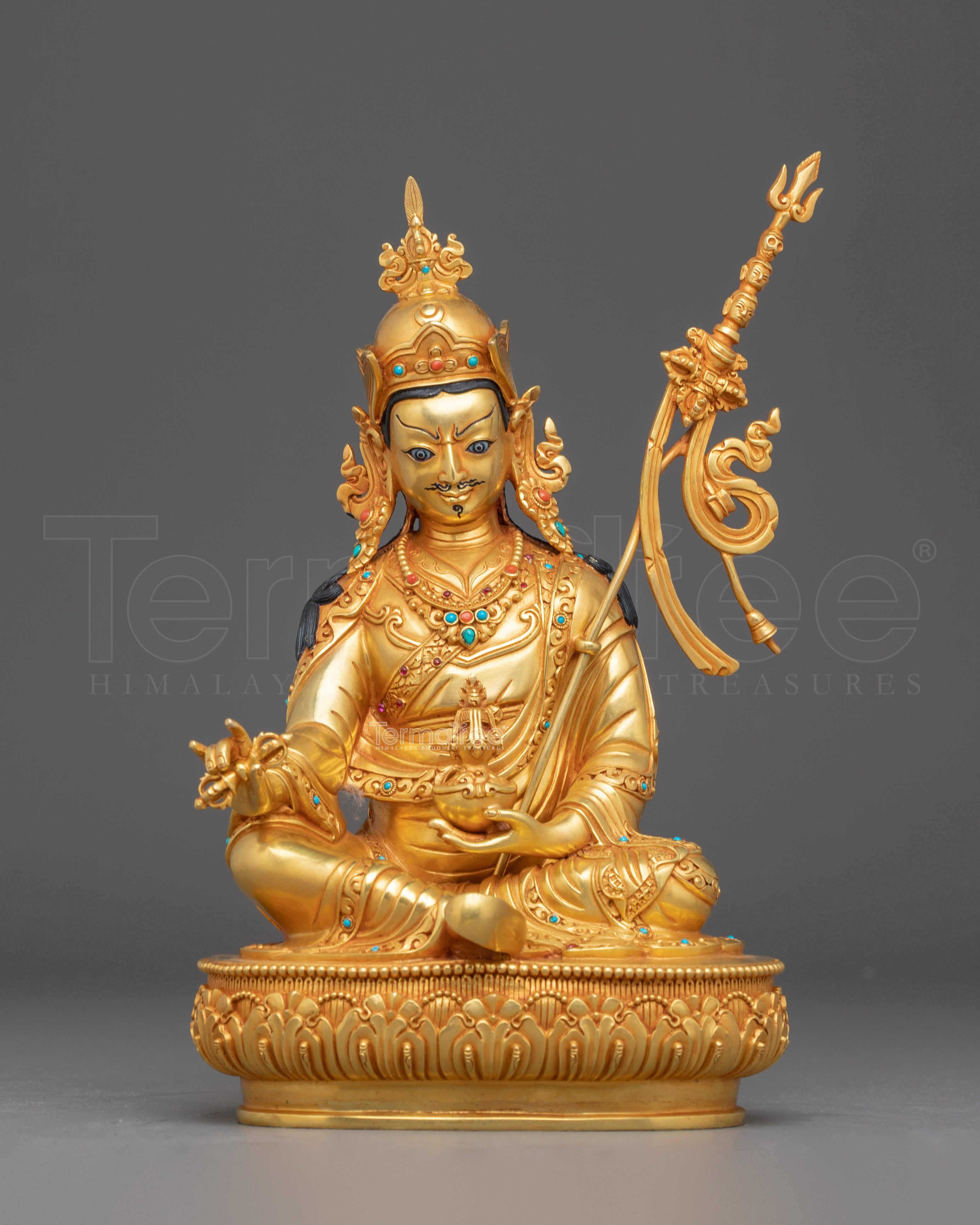 Statue of Guru Rinpoche: Master Padmasambhava