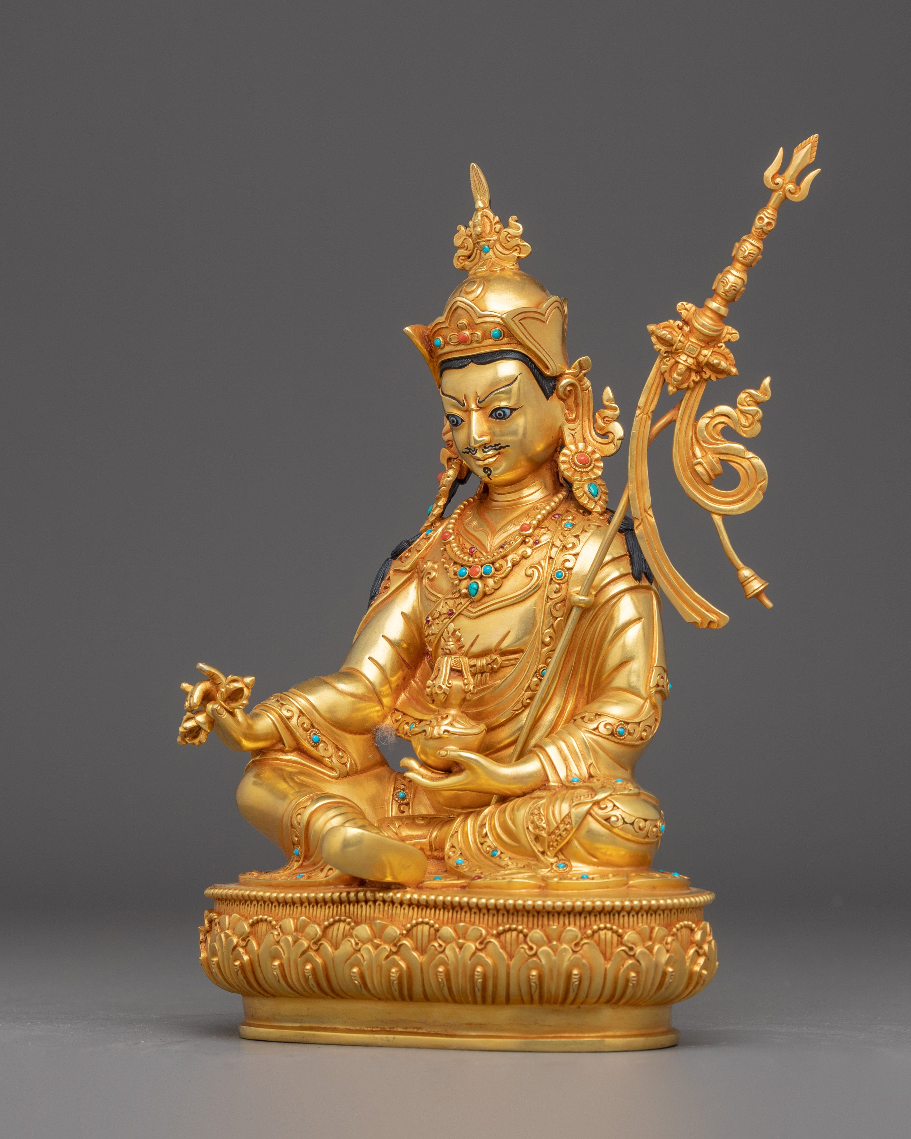 Statue of Guru Rinpoche: Master Padmasambhava