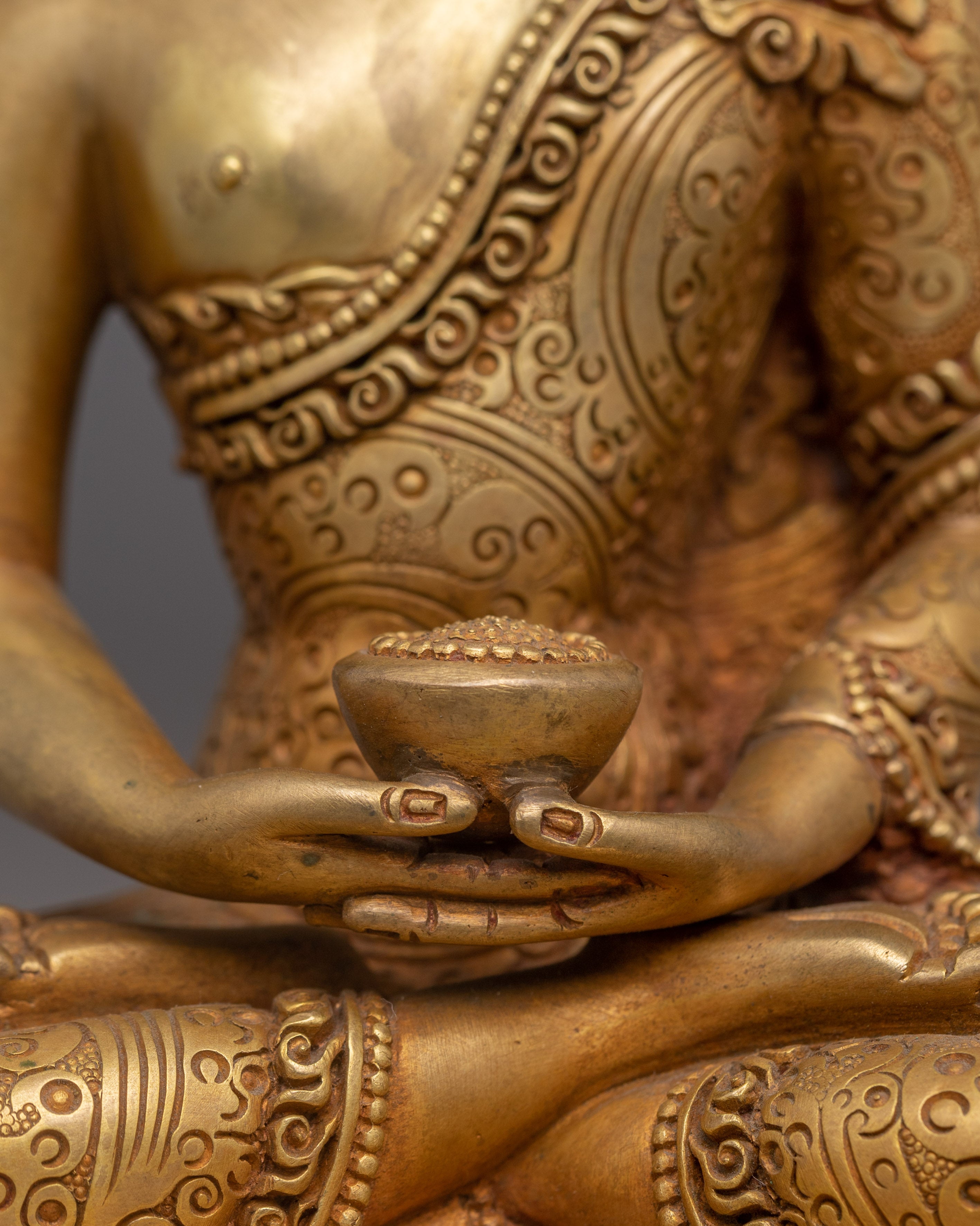 Amitabha Buddha Statue for Meditation Spaces