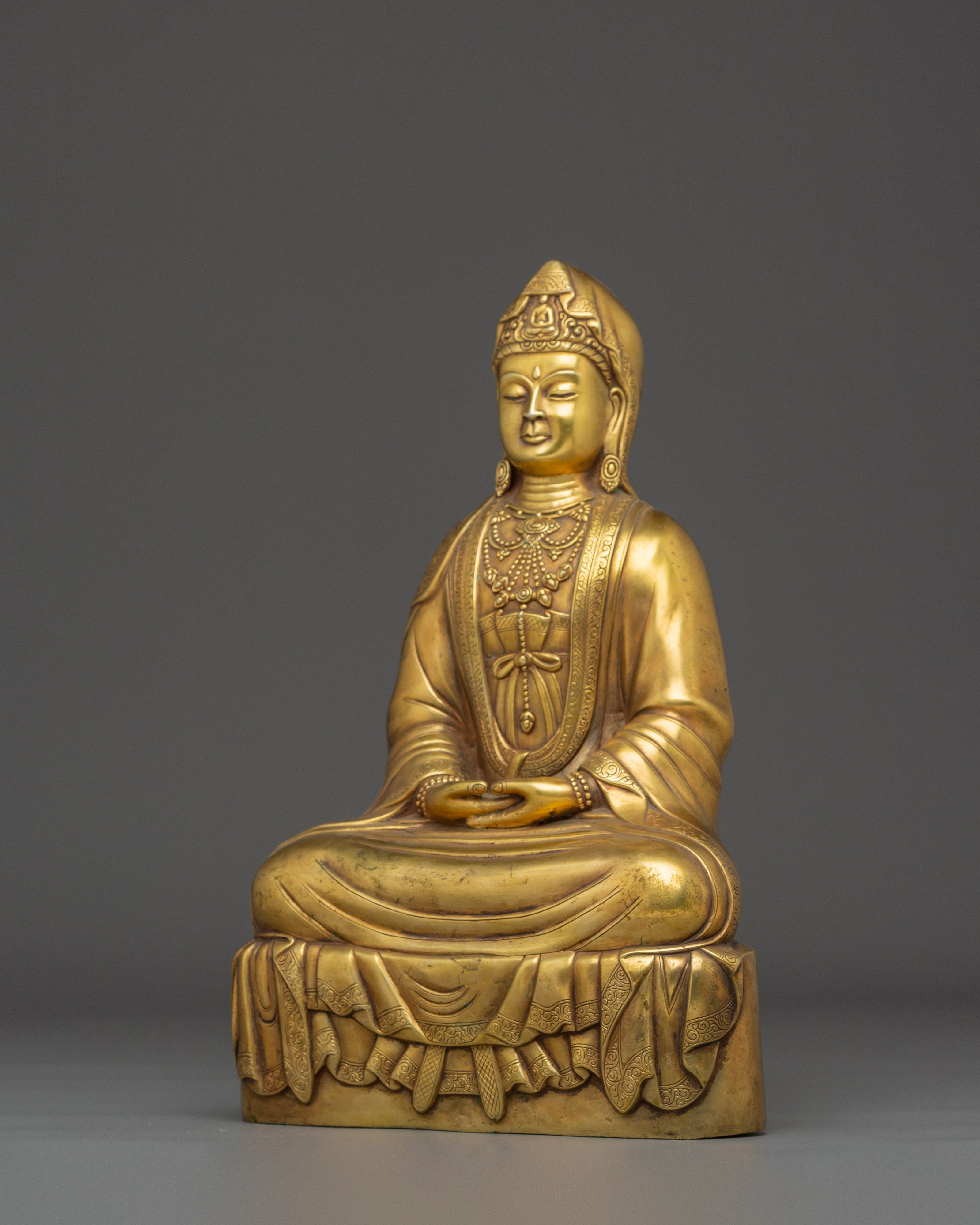 Guanyin Statue: Manifestations of Avalokitesvara