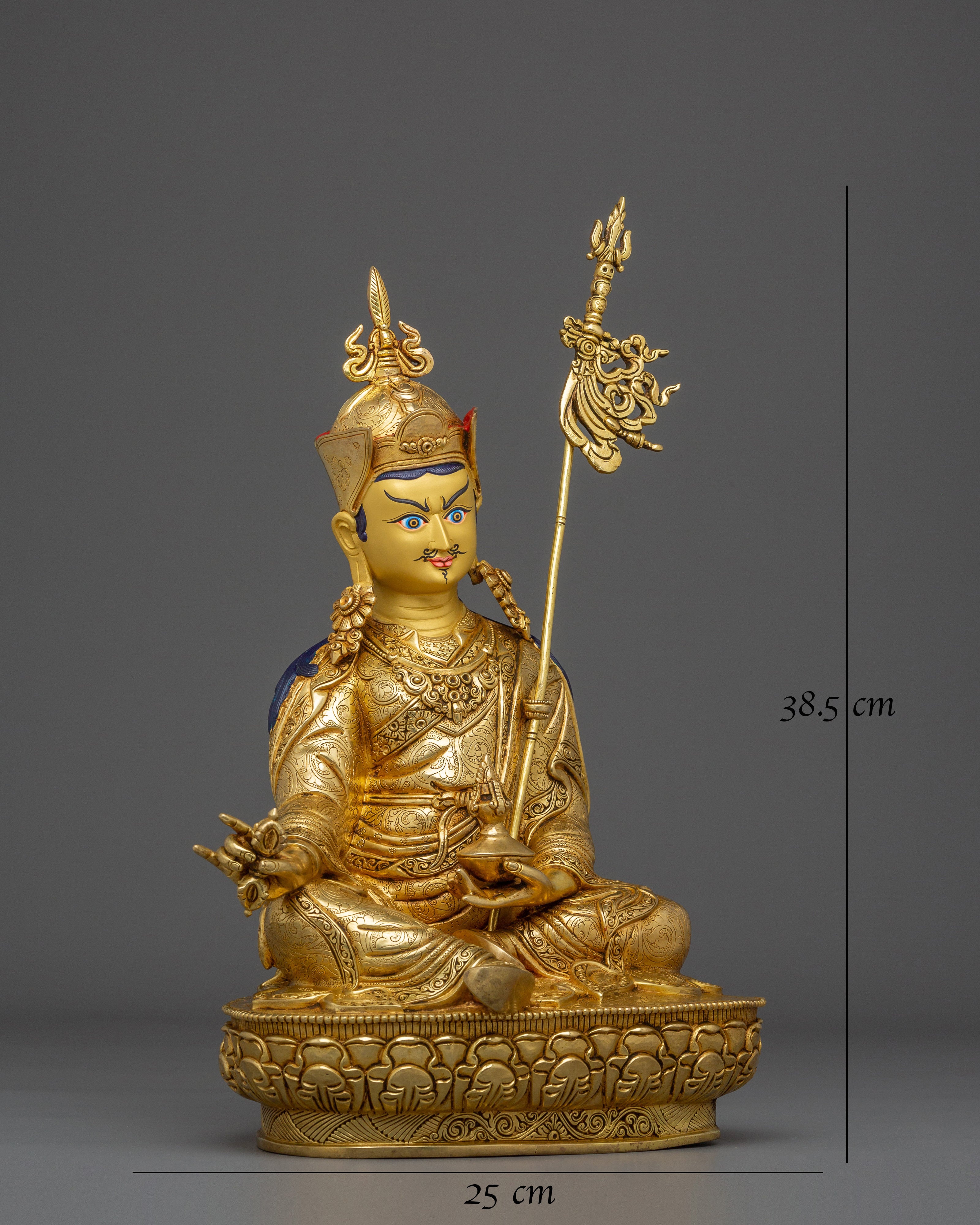 the-golden-guru-rinpoche-statue