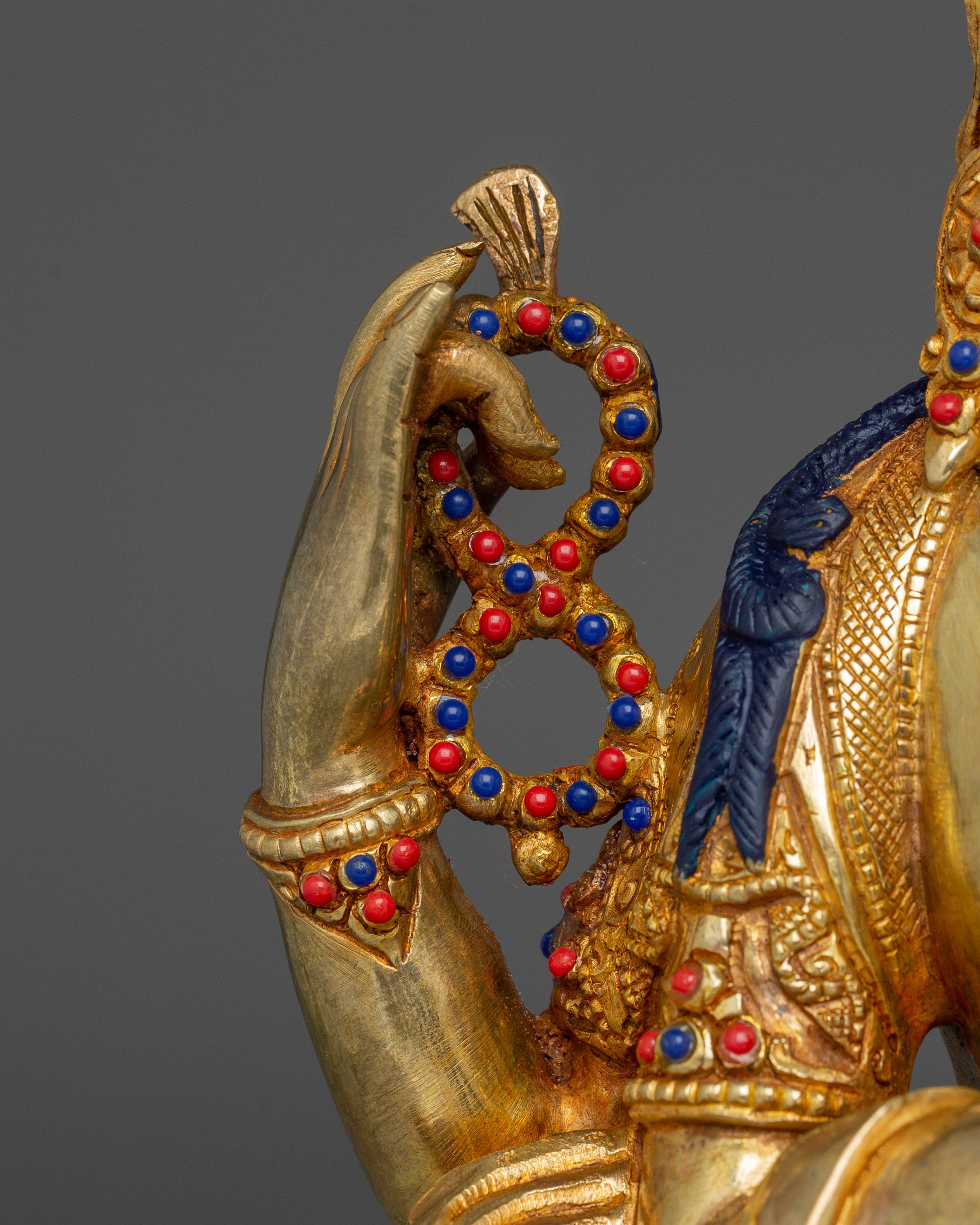 Golden Art of Bodhisattva Chenrezig for Meditation