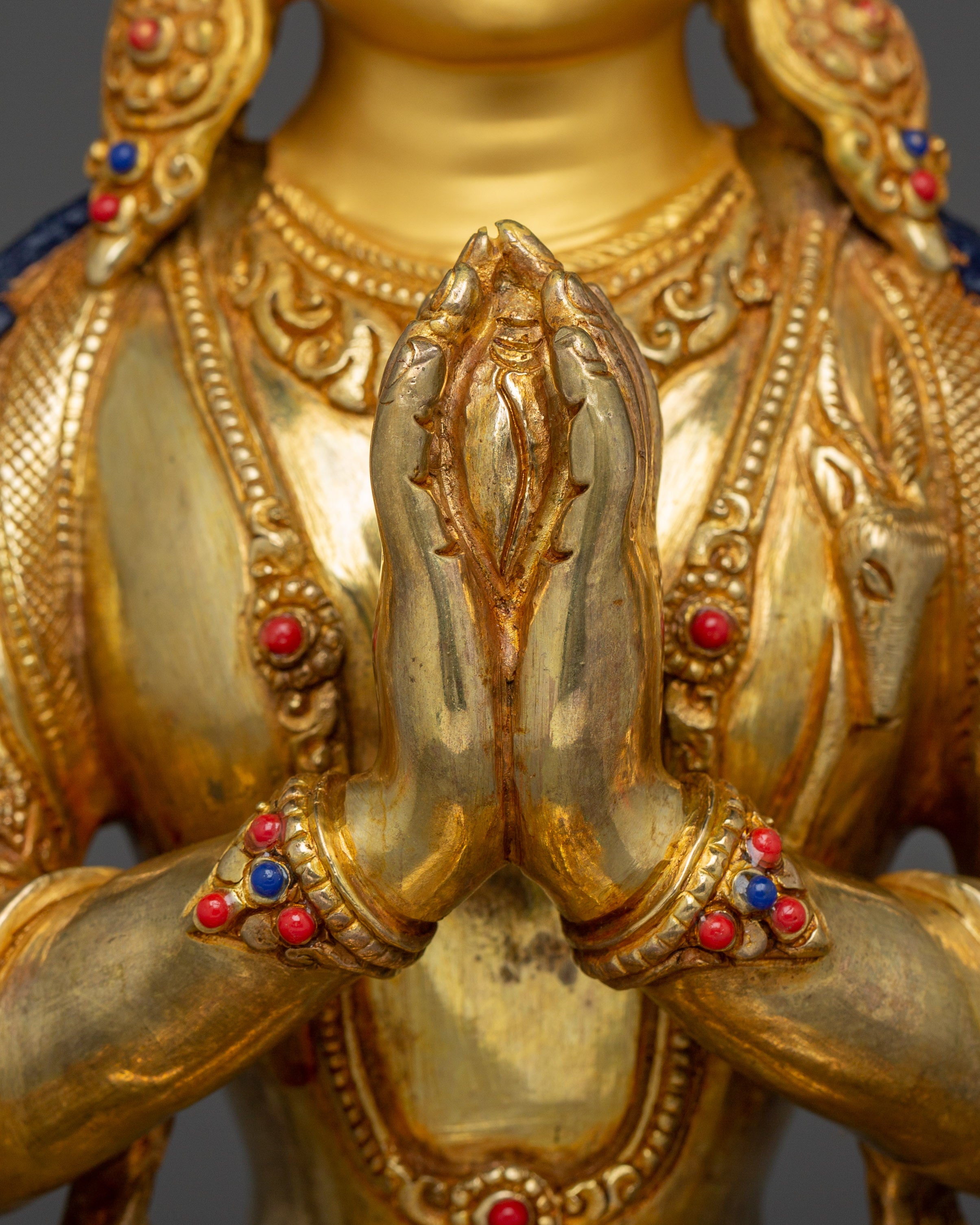 Golden Art of Bodhisattva Chenrezig for Meditation