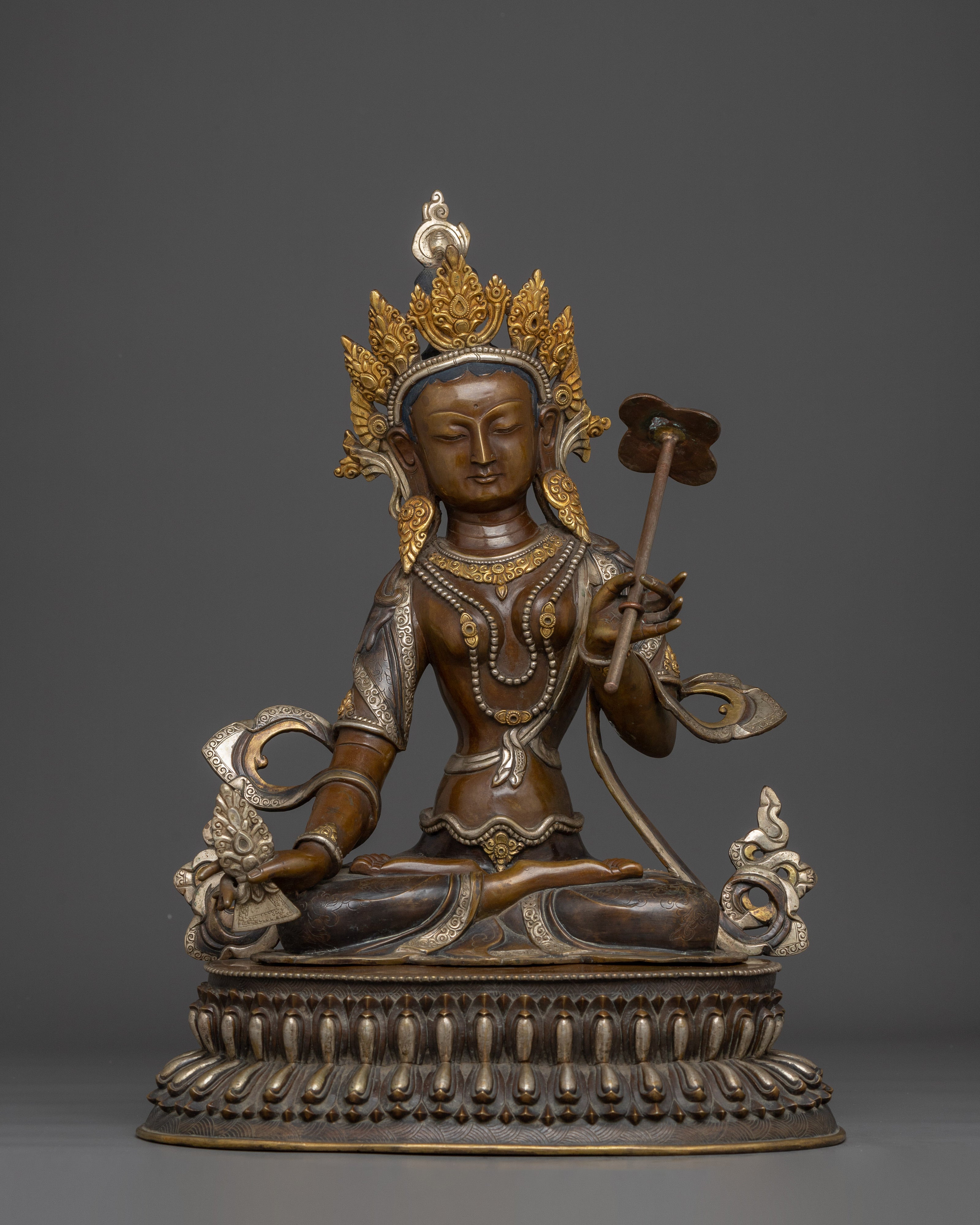 Protector Bodhisattva Dukar Statue | Handmade Sitatapatra Sculpture