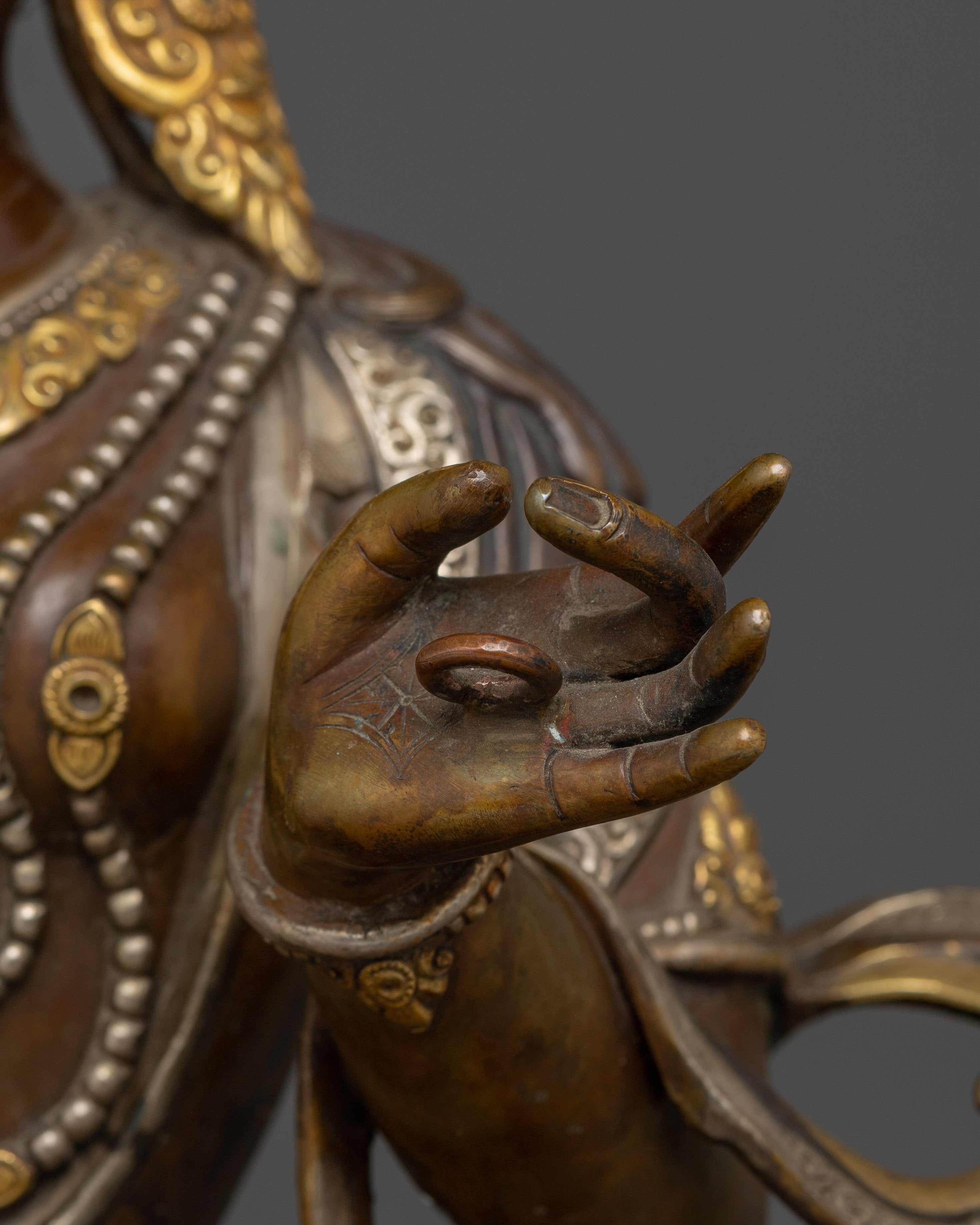 Protector Bodhisattva Dukar Statue | Handmade Sitatapatra Sculpture