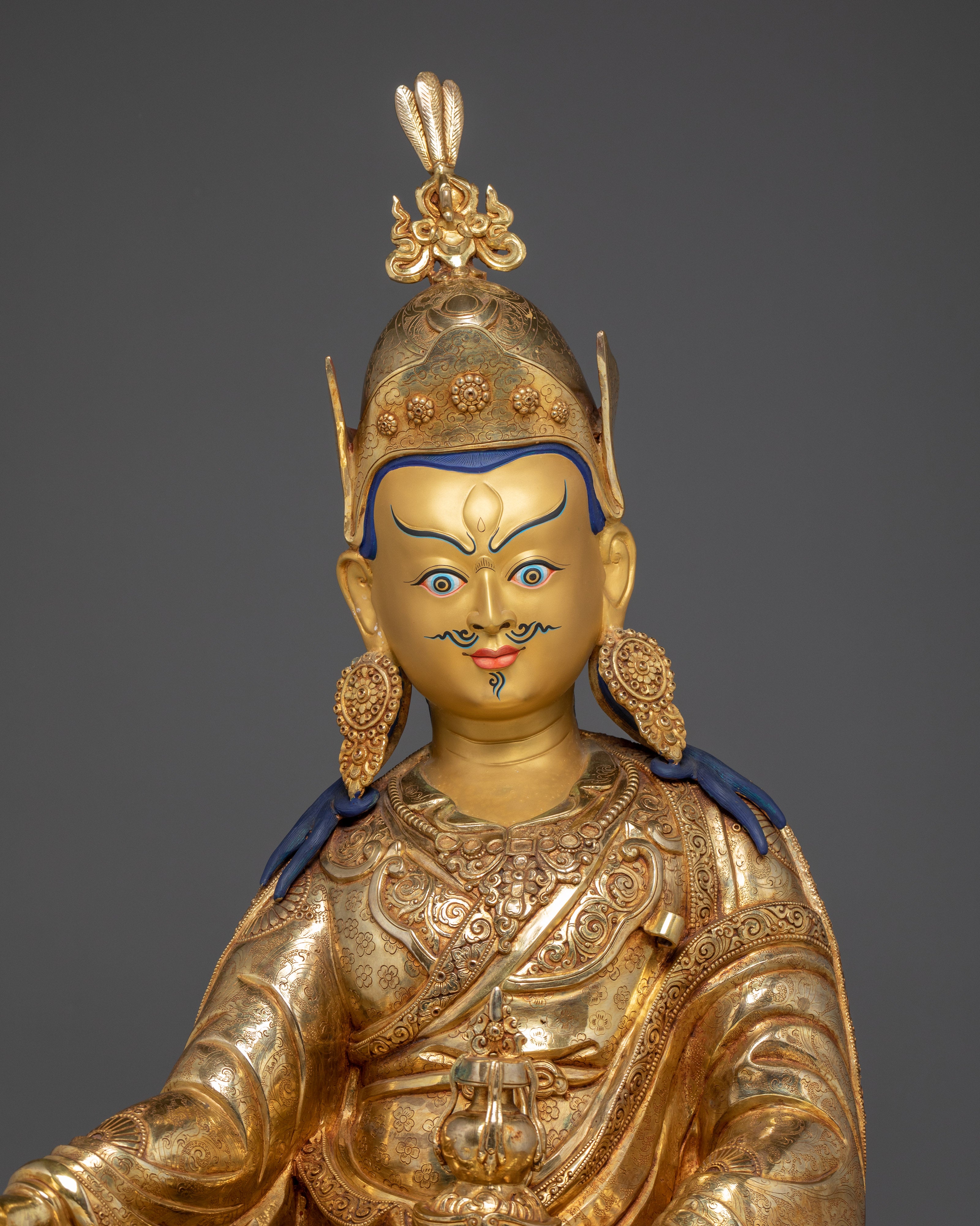 Statue of Guru Rinpoche: Tibetan Vajra Master