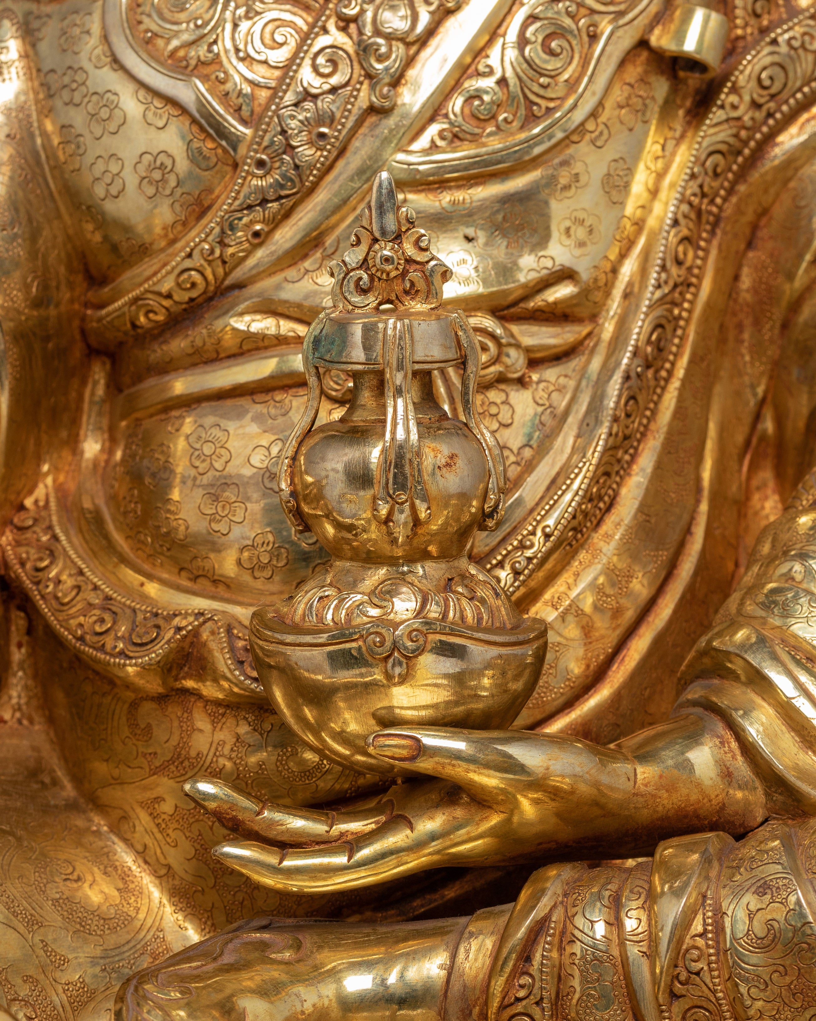 Statue of Guru Rinpoche: Tibetan Vajra Master