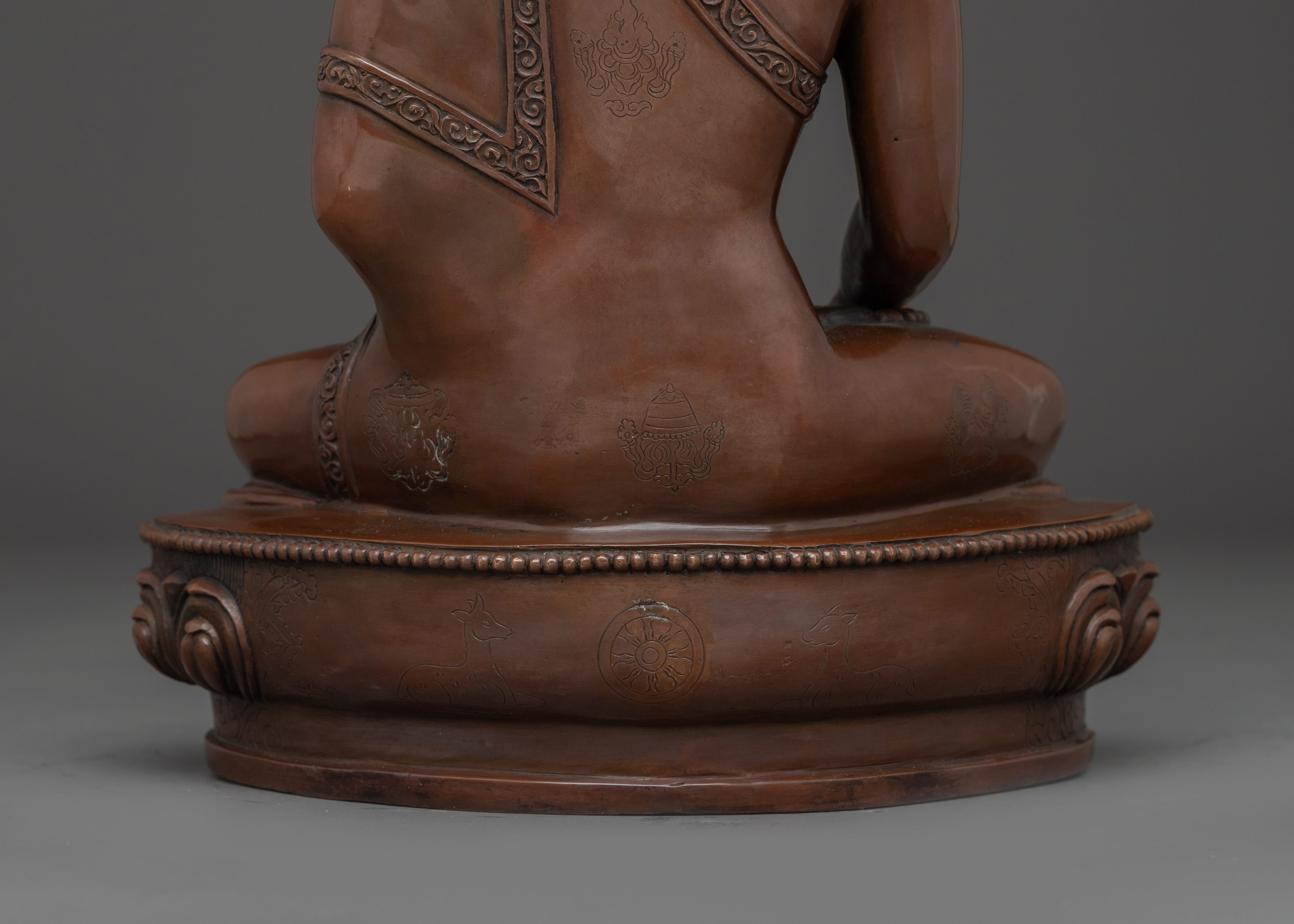 Buddha Shakyamuni Statue: The Enlightened Teacher