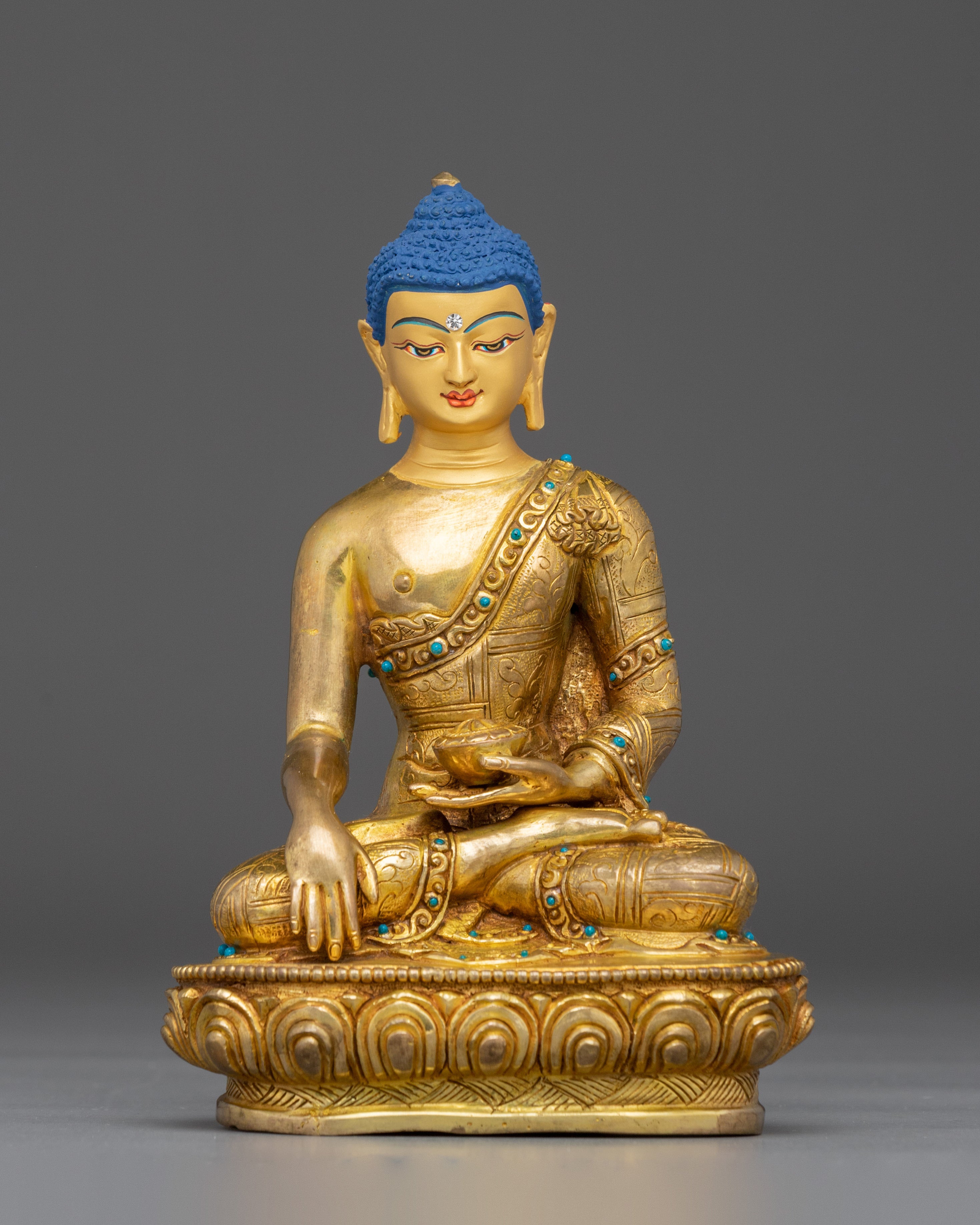 Golden Sculpture of Shakyamuni Buddha | The Sage of Shakyas
