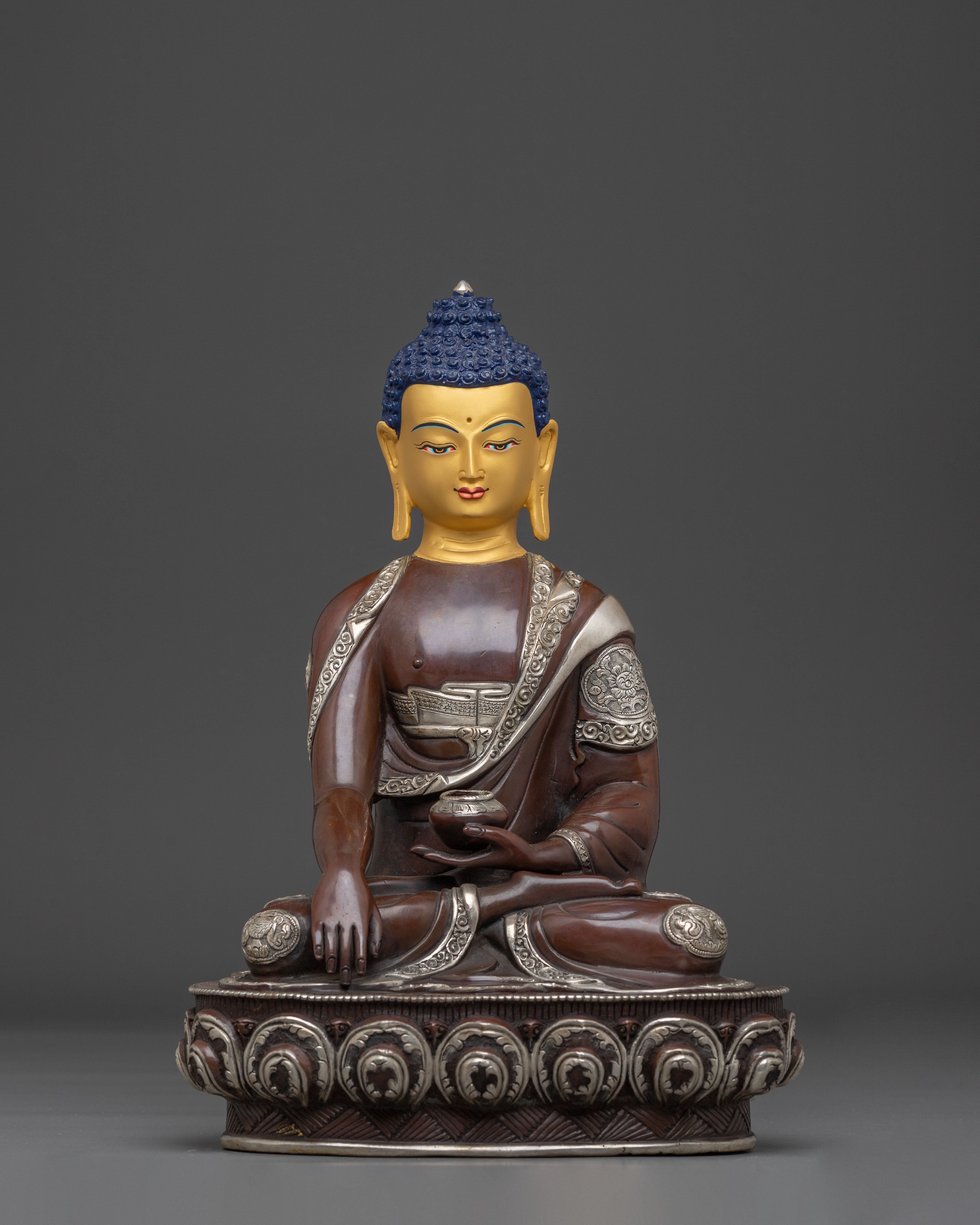 Golden Shakyamuni Buddha Figurine, Wisdom Guide