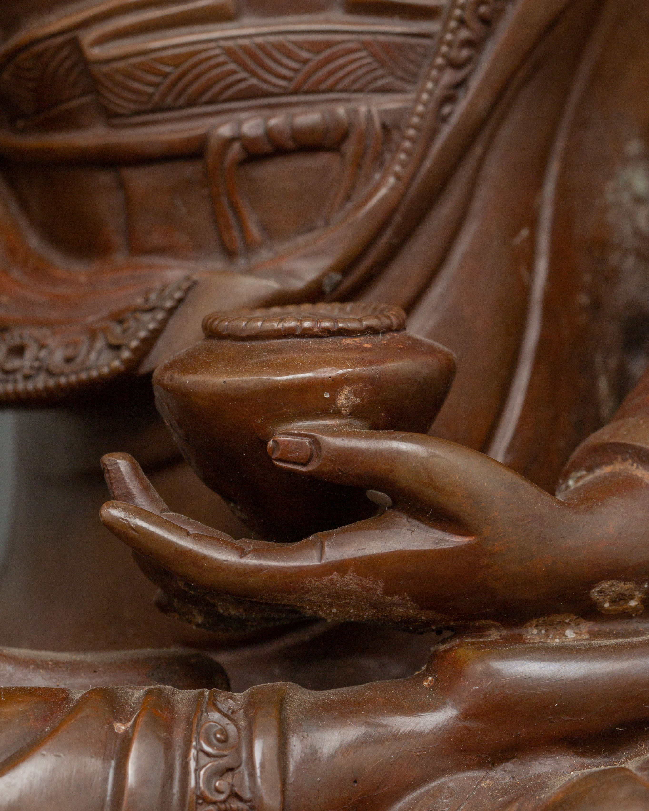 Handmade Shakyamuni Buddha Statue: Meditation Icon
