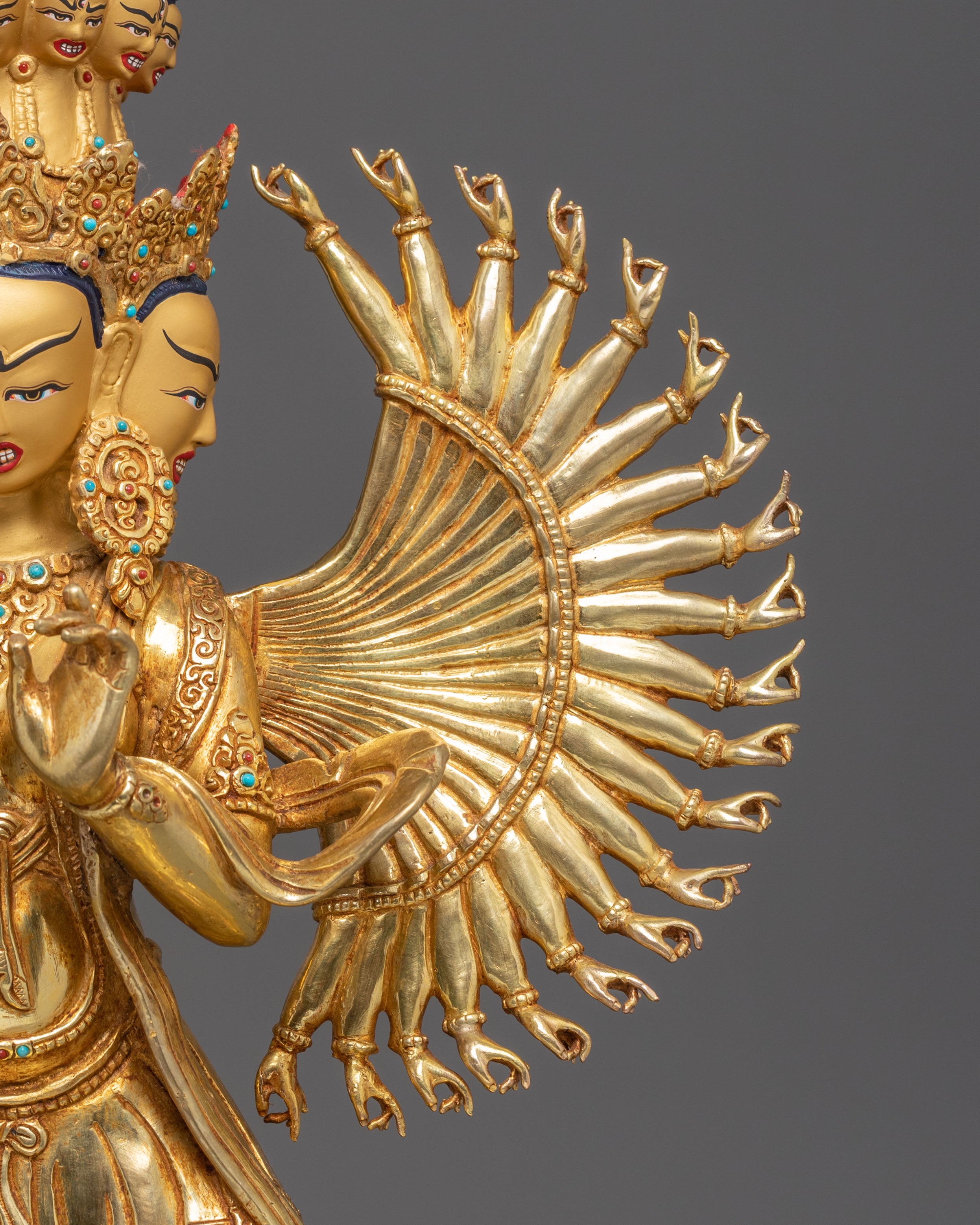 1000 Armed Dukar Statue : Countless Eyes Deity