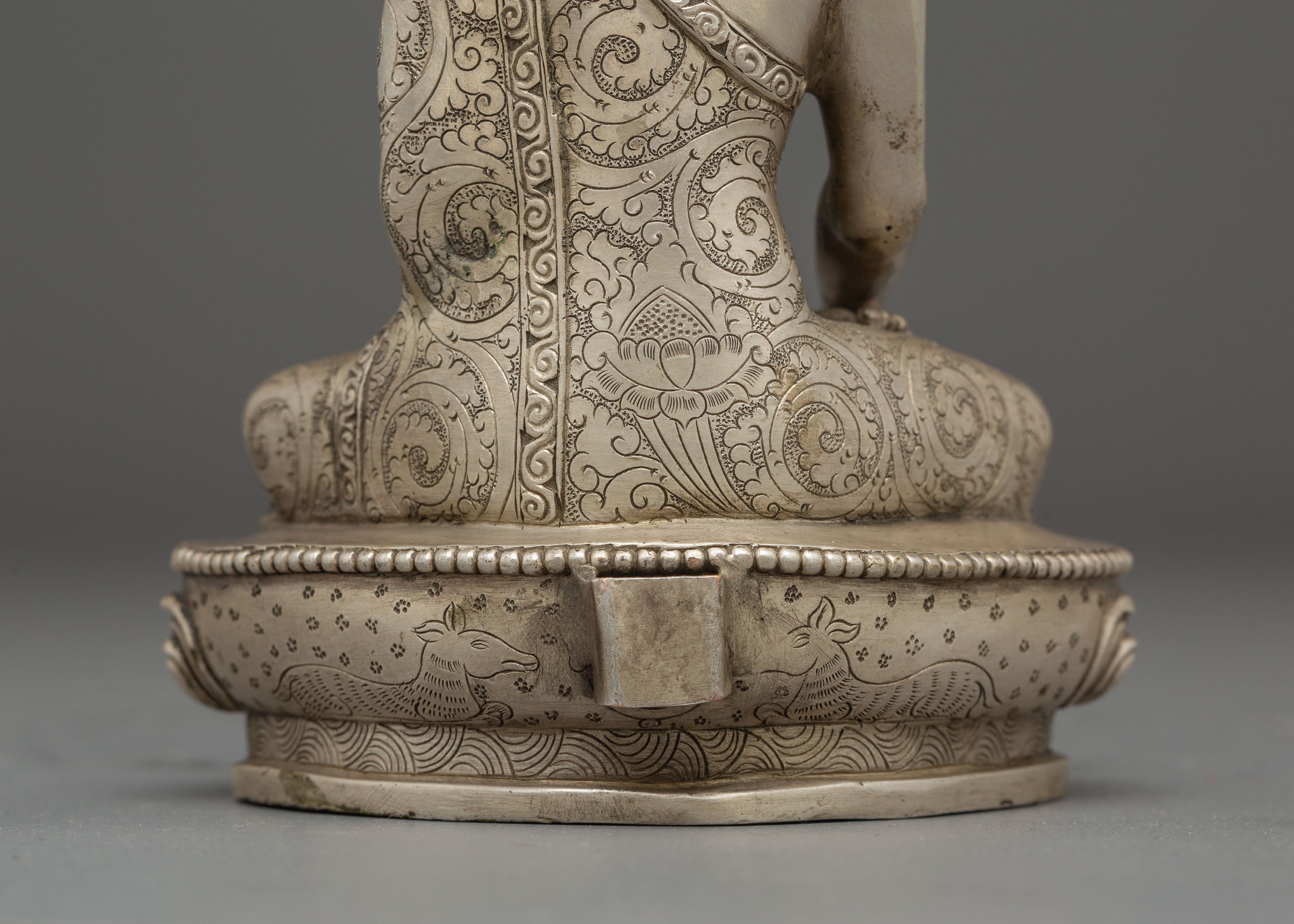 Shakyamuni Statue : Buddha of Power and Wisdom