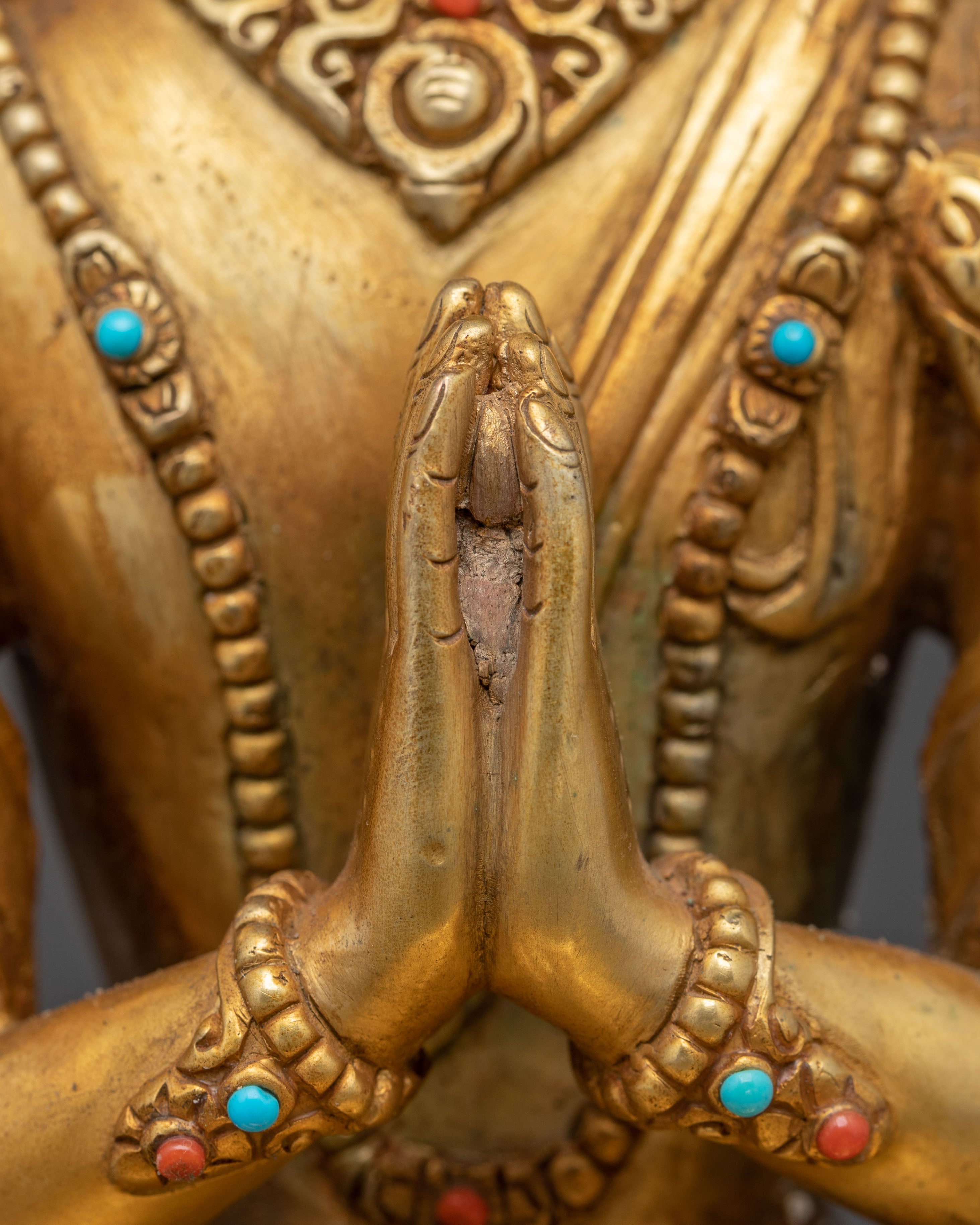 Statue of Chenrezig with Radiant Halo | Bodhisattva of Compassion