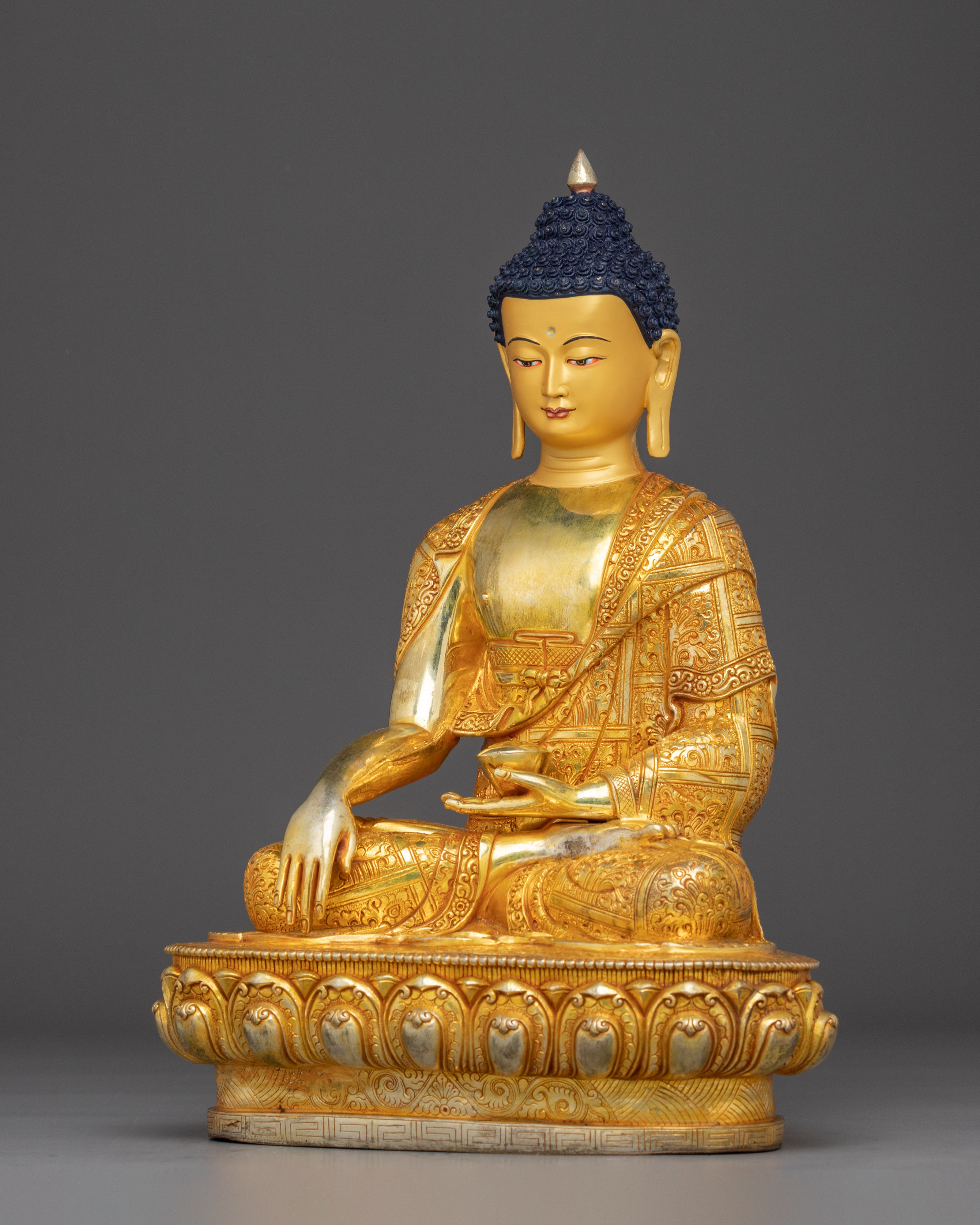 Radiant Statue of Shakyamuni Buddha | Dharma Decor for Altars