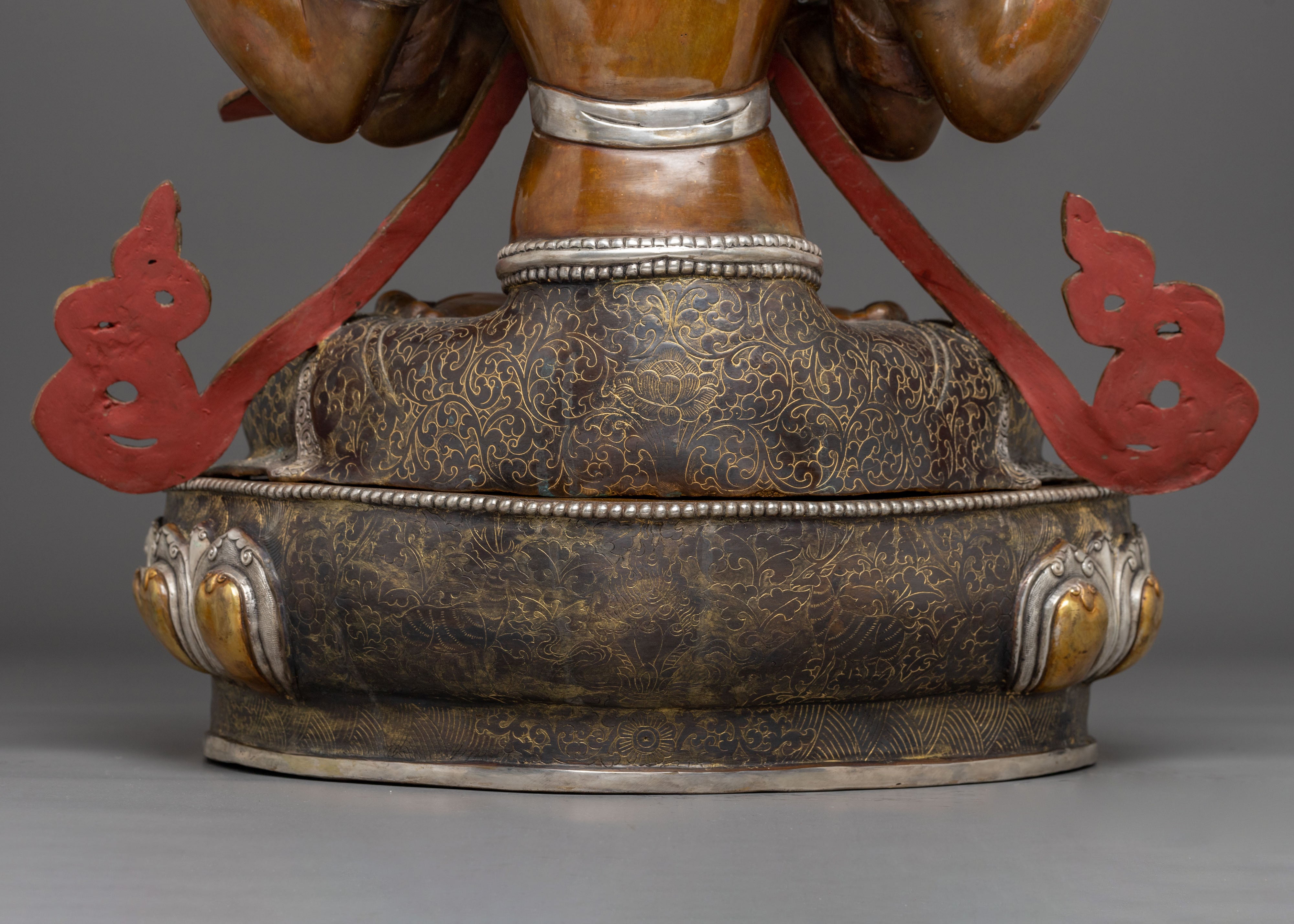 Chenrezig Statue : Guiding Towards Enlightenment