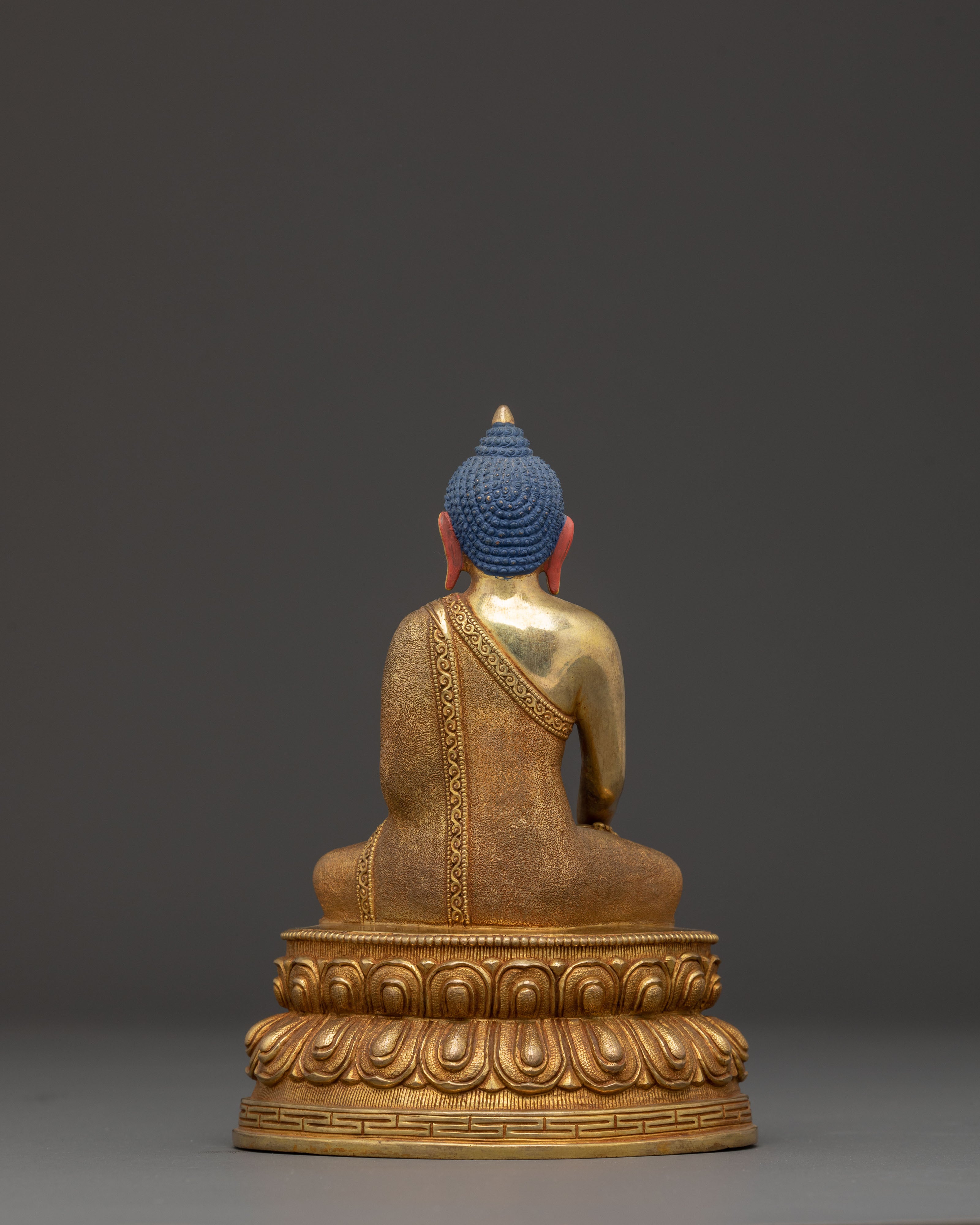 Golden Statue of Buddha Shakyamuni | The Enlightened One