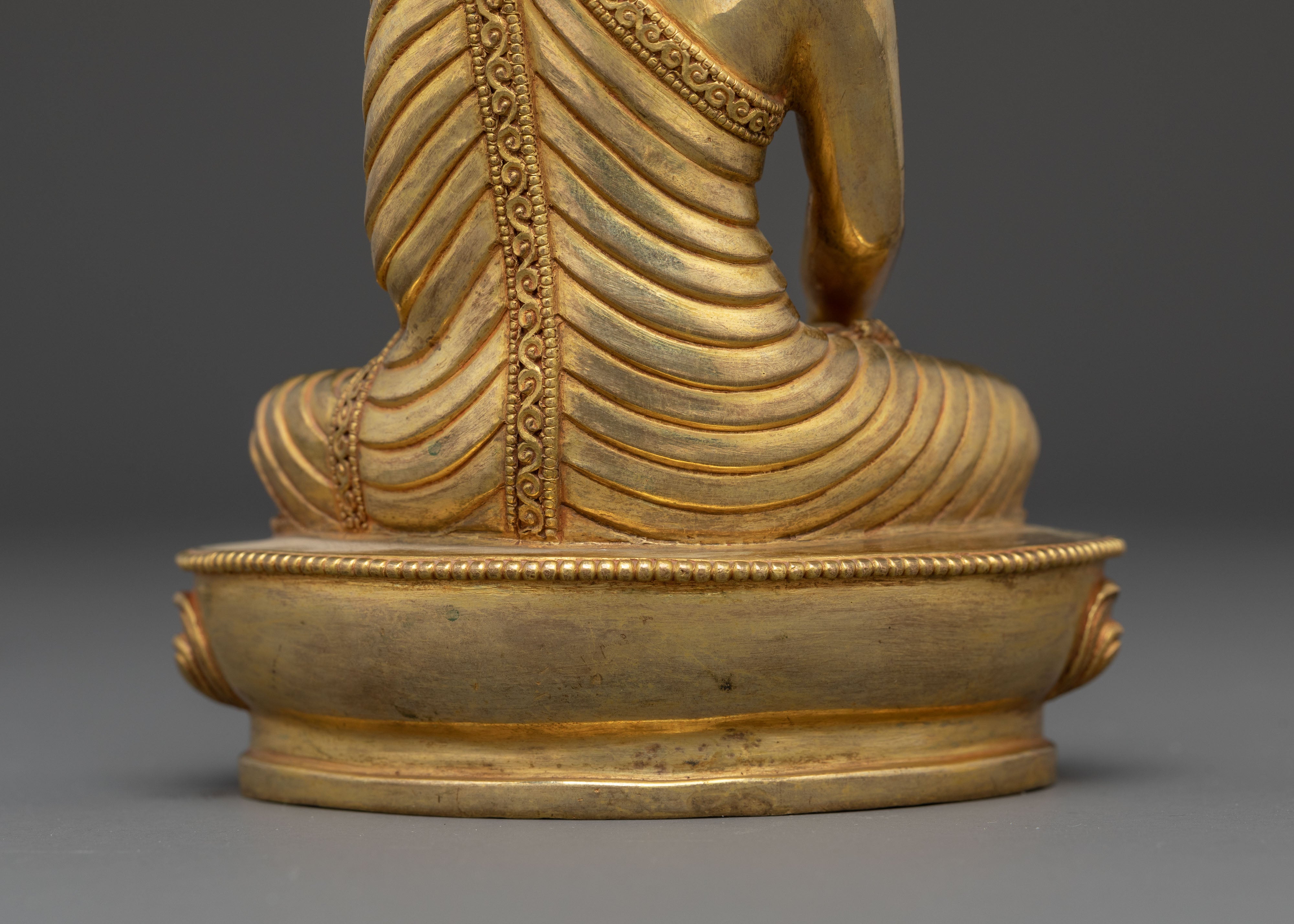 Golden Sculpture of Buddha Shakyamuni | The Awakened One