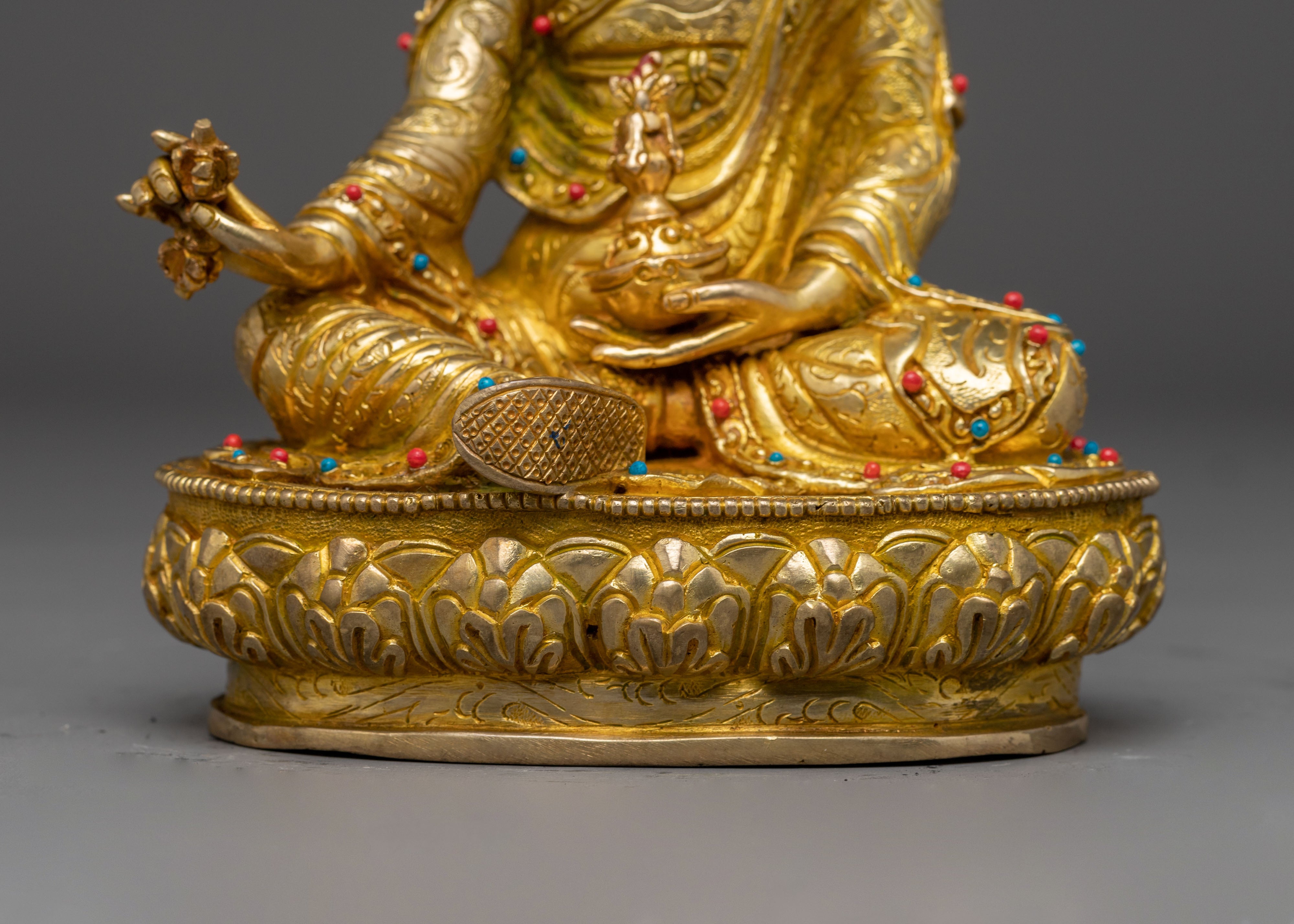 Golden Guru Rinpoche Art for Meditation - A Symbol of Wisdom & Protection